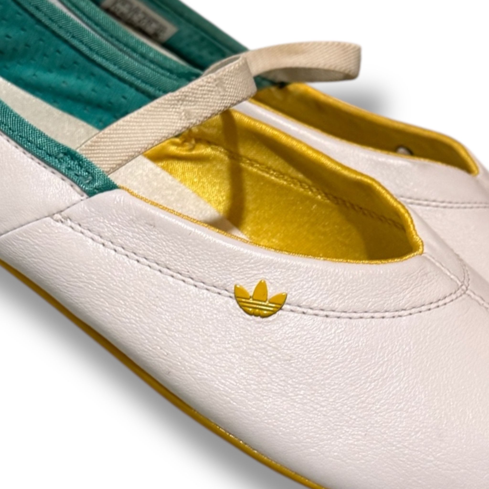 Adidas Iconic Adidas Vintage Ballet Flats Sneakers White 00s Size US 9 / IT 39 - 8 Thumbnail