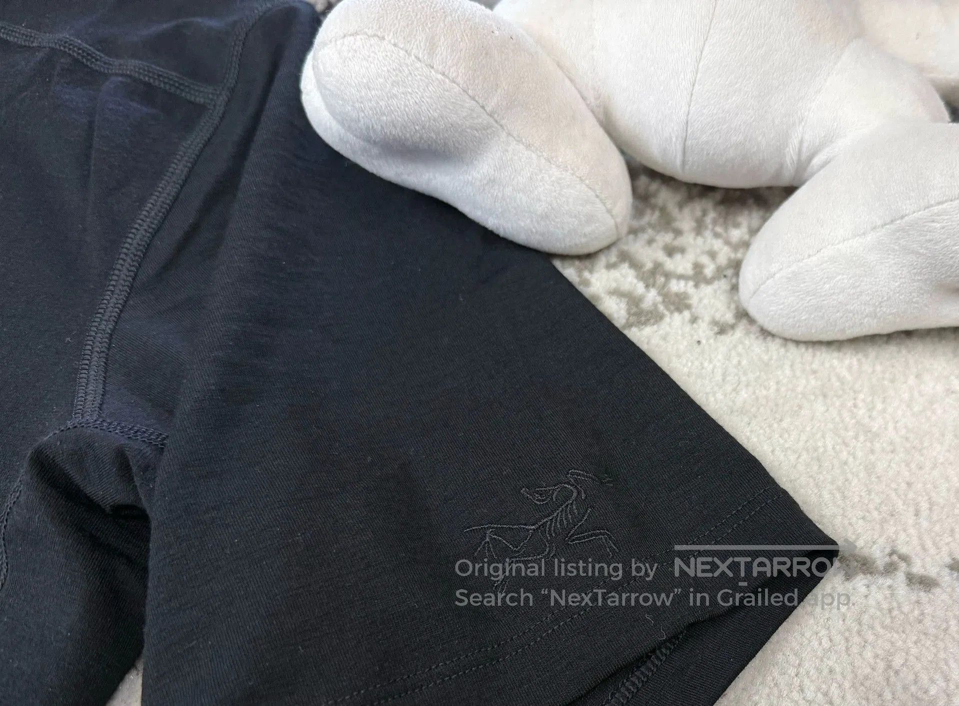 Arc'teryx Black Short-Sleeve Performance Shirt. Size US M / EU 48-50 / 2 - 3 Thumbnail