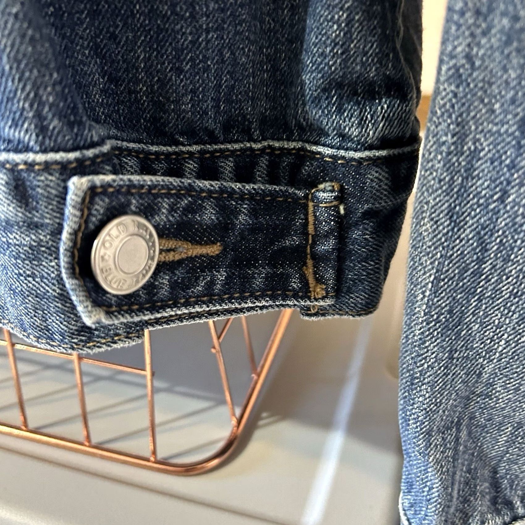 Old Navy Old Navy Maternity Denim Blue Jacket Women Medium Distressed RN#54023 Size 32" / US 10 / IT 46 - 6 Thumbnail
