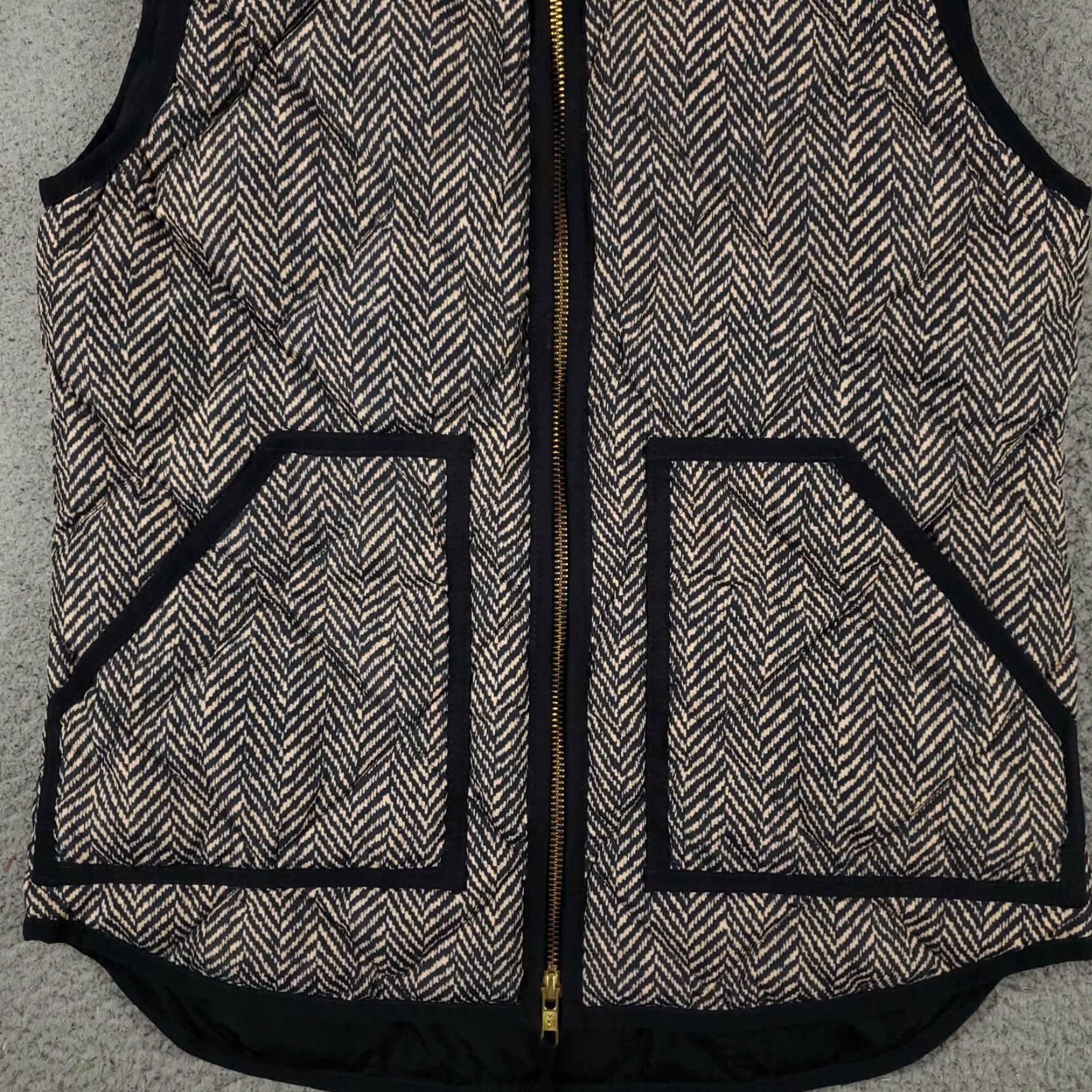 J.Crew J.CREW Vest Womens Size XXS Beige Black Herringbone Quilted Puffer Full Zip Up Size XXS / US 00 / IT 34 - 3 Thumbnail