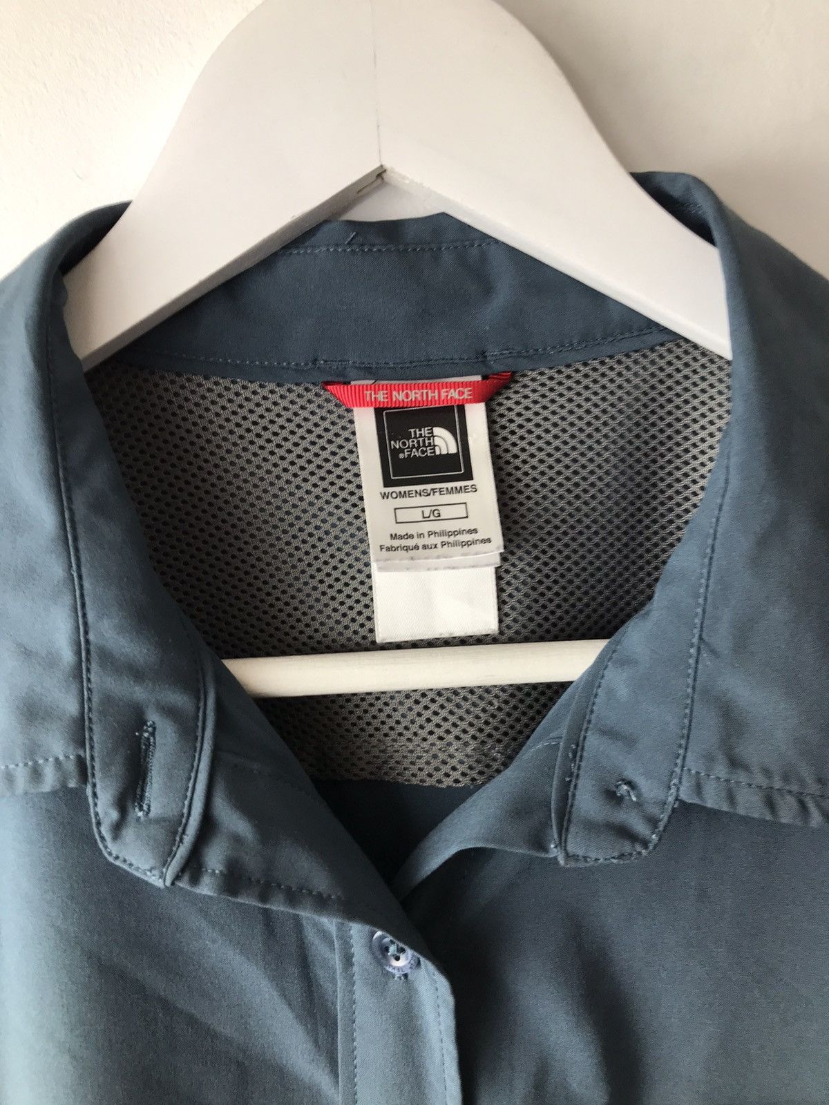 The North Face The North Face Lightweight Buttoned Short Sleeve Shirt Size L / US 10 / IT 46 - 7 Thumbnail