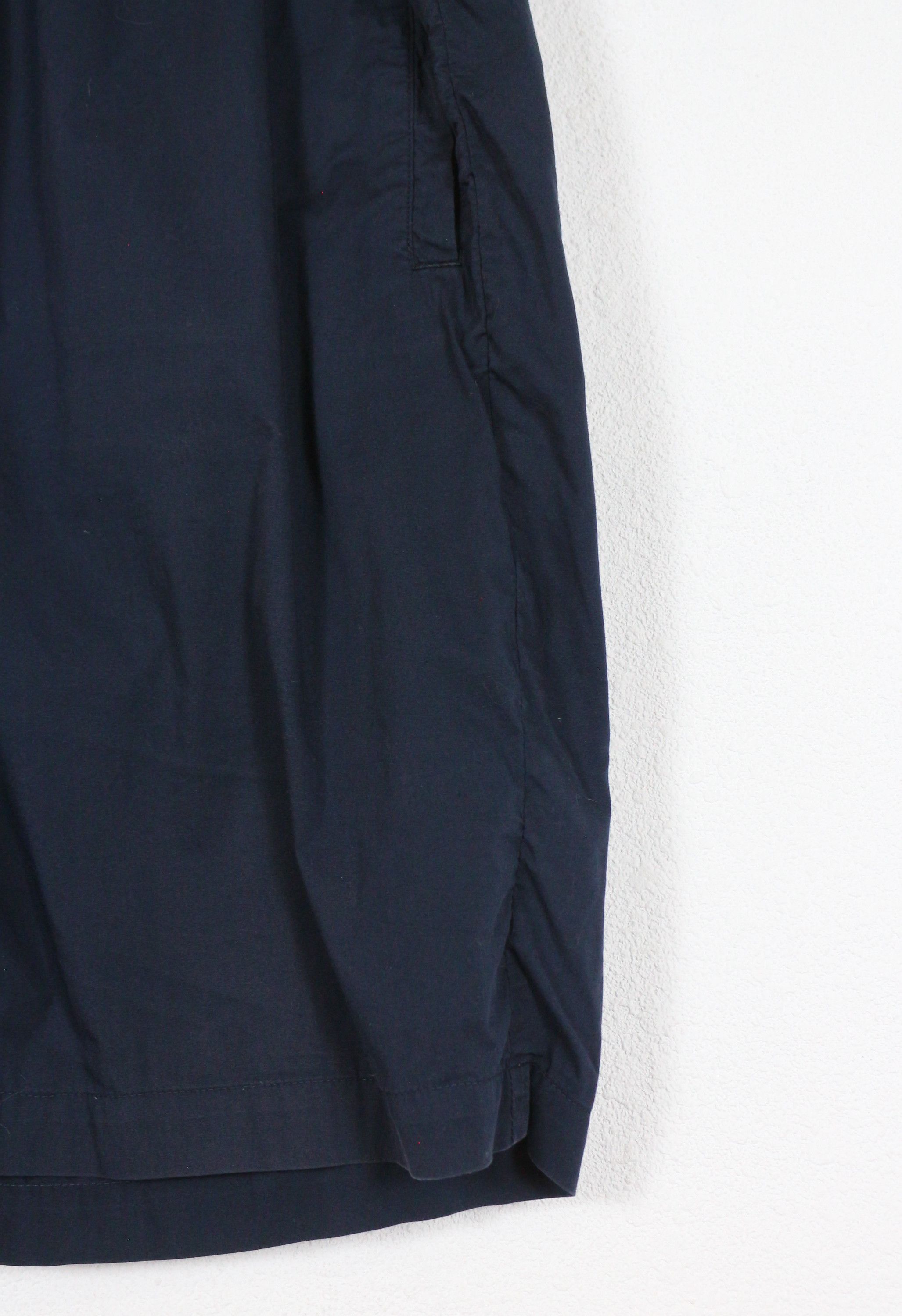 Cos COS Lightweight Pleated Navy Avant Garde Shorts Size US 32 / EU 48 - 3 Thumbnail