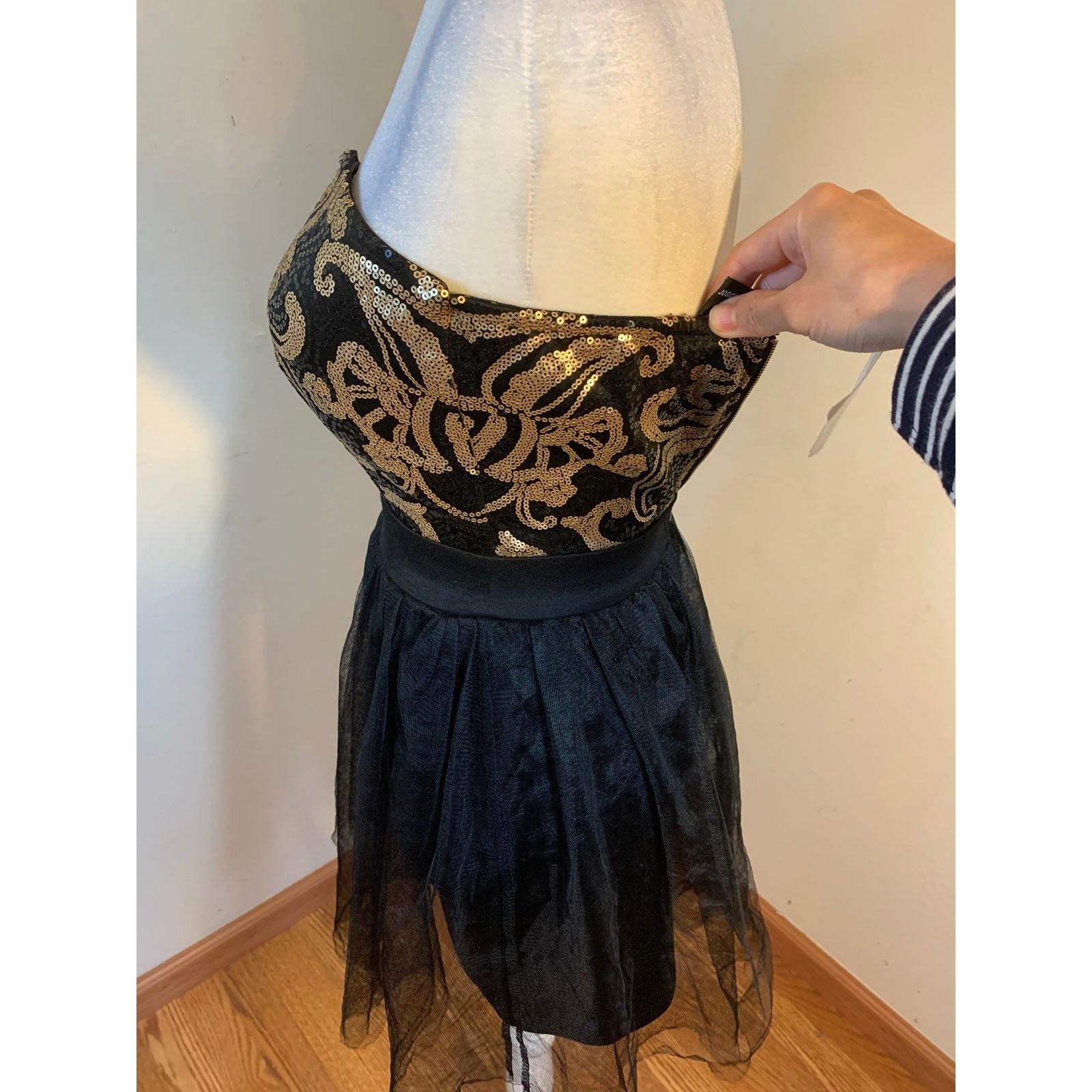 Other Windsor Womens Dress Size S Black Color Mini Dress (NWT) Size S / US 4 / IT 40 - 7 Thumbnail