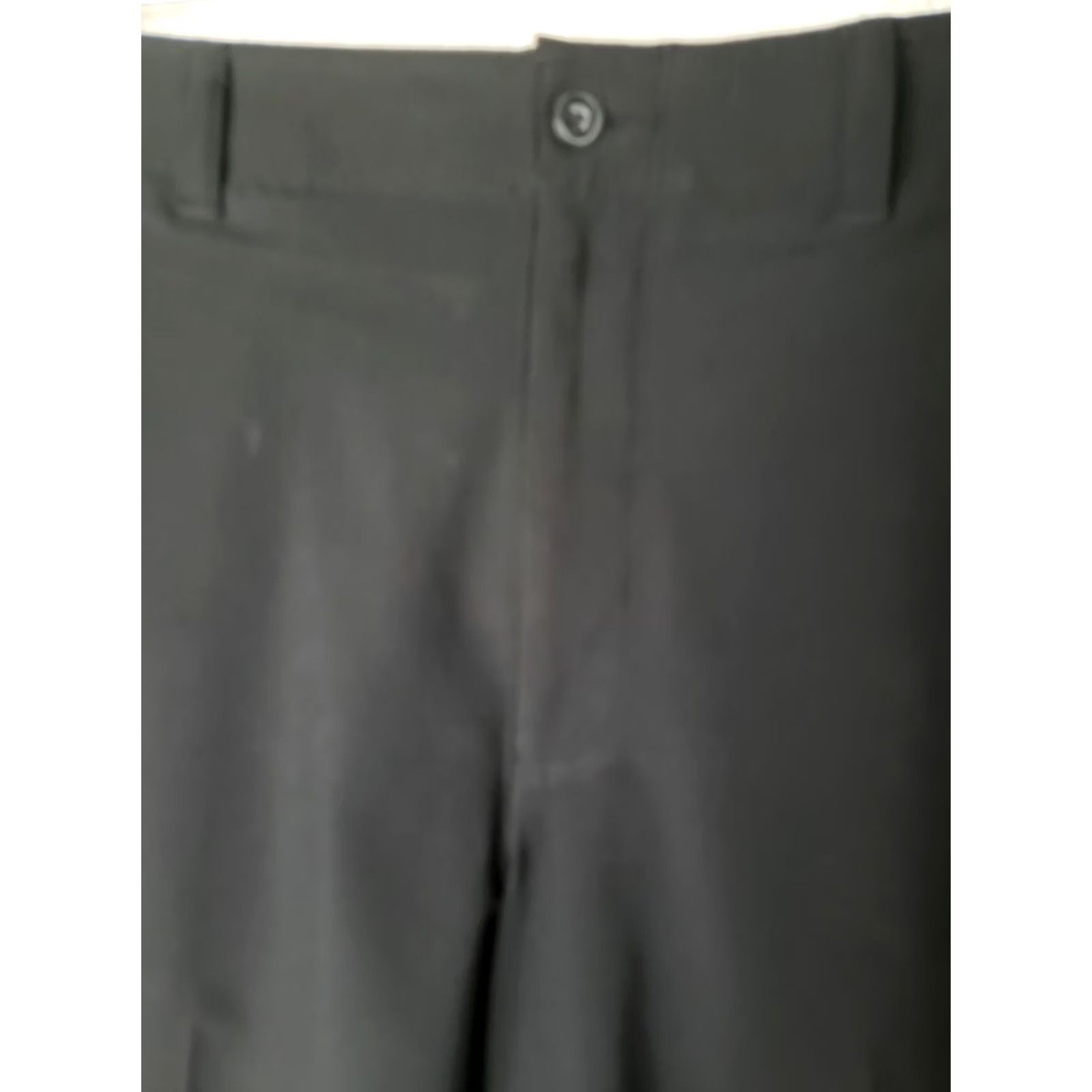 PGA Tour PGA TOUR Men’s Black Golf 5 Pocket Longer Length Shorts 32 Chino Regular Inseam 10 Size US 32 / EU 48 - 5 Thumbnail