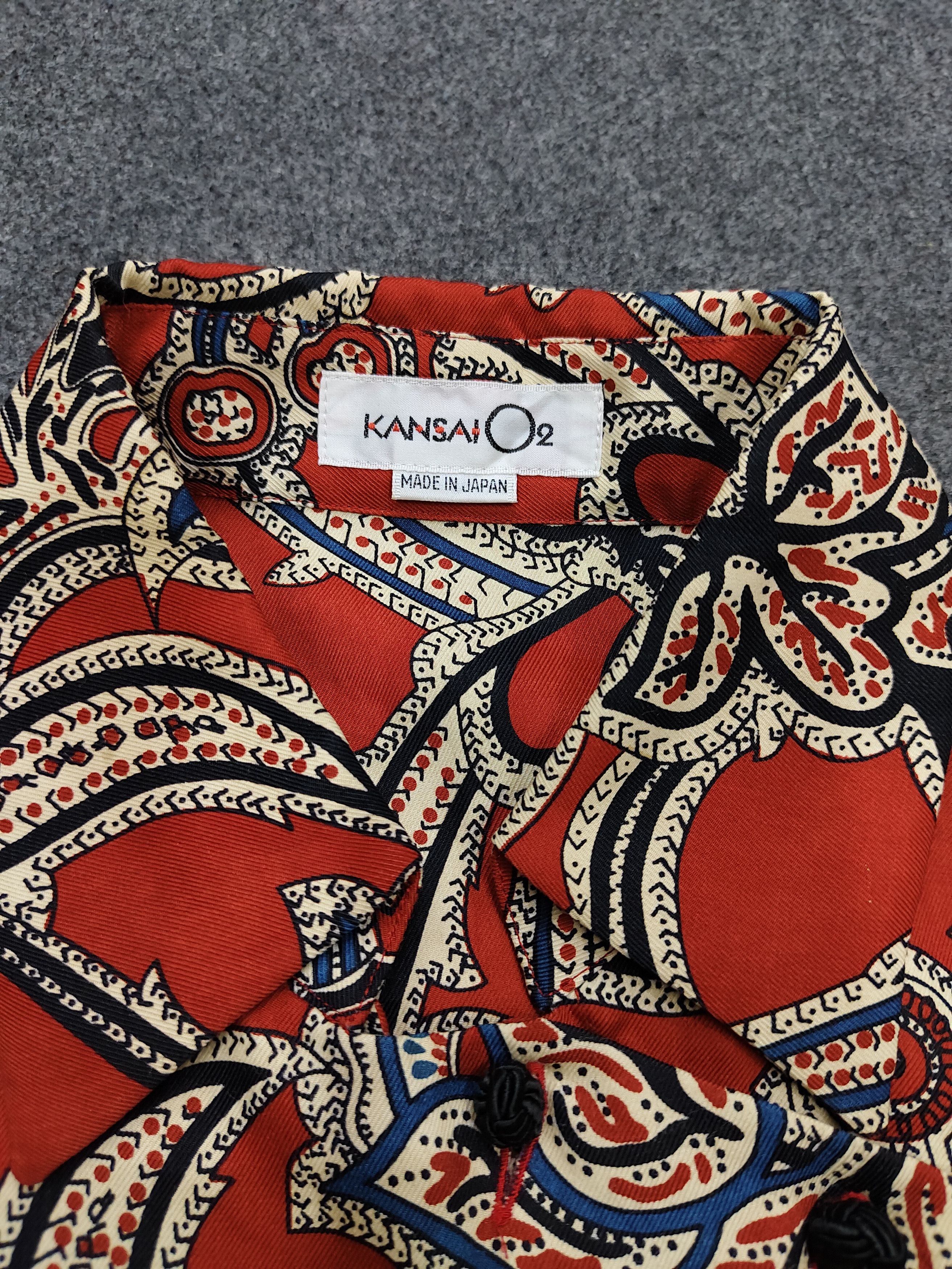 Kansai Yamamoto RARE🔥Vtg 80s Kansai O2 Florals Art Asymmetric Button Ups Size US L / EU 52-54 / 3 - 7 Thumbnail