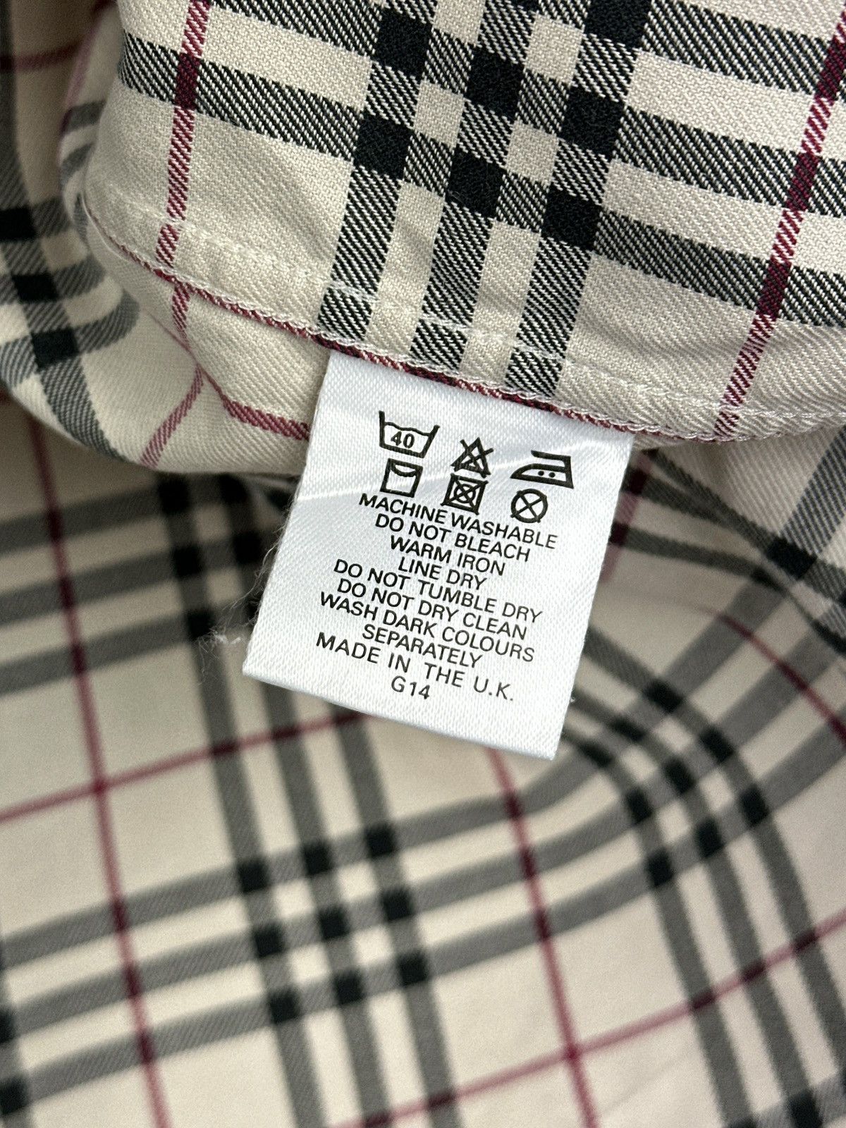 Burberry Vintage Burberry London Shirt Nova Check Long Sleeve Size US M / EU 48-50 / 2 - 12 Thumbnail