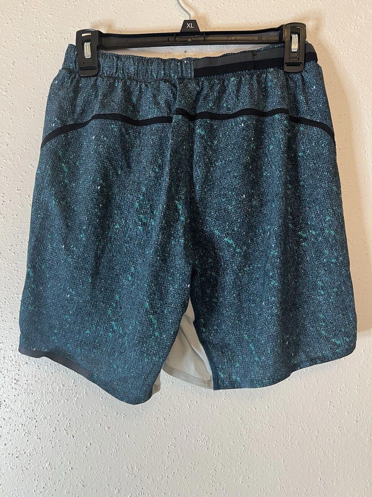 Lululemon lululemon the short lined Size US 32 / EU 48 - 3 Thumbnail