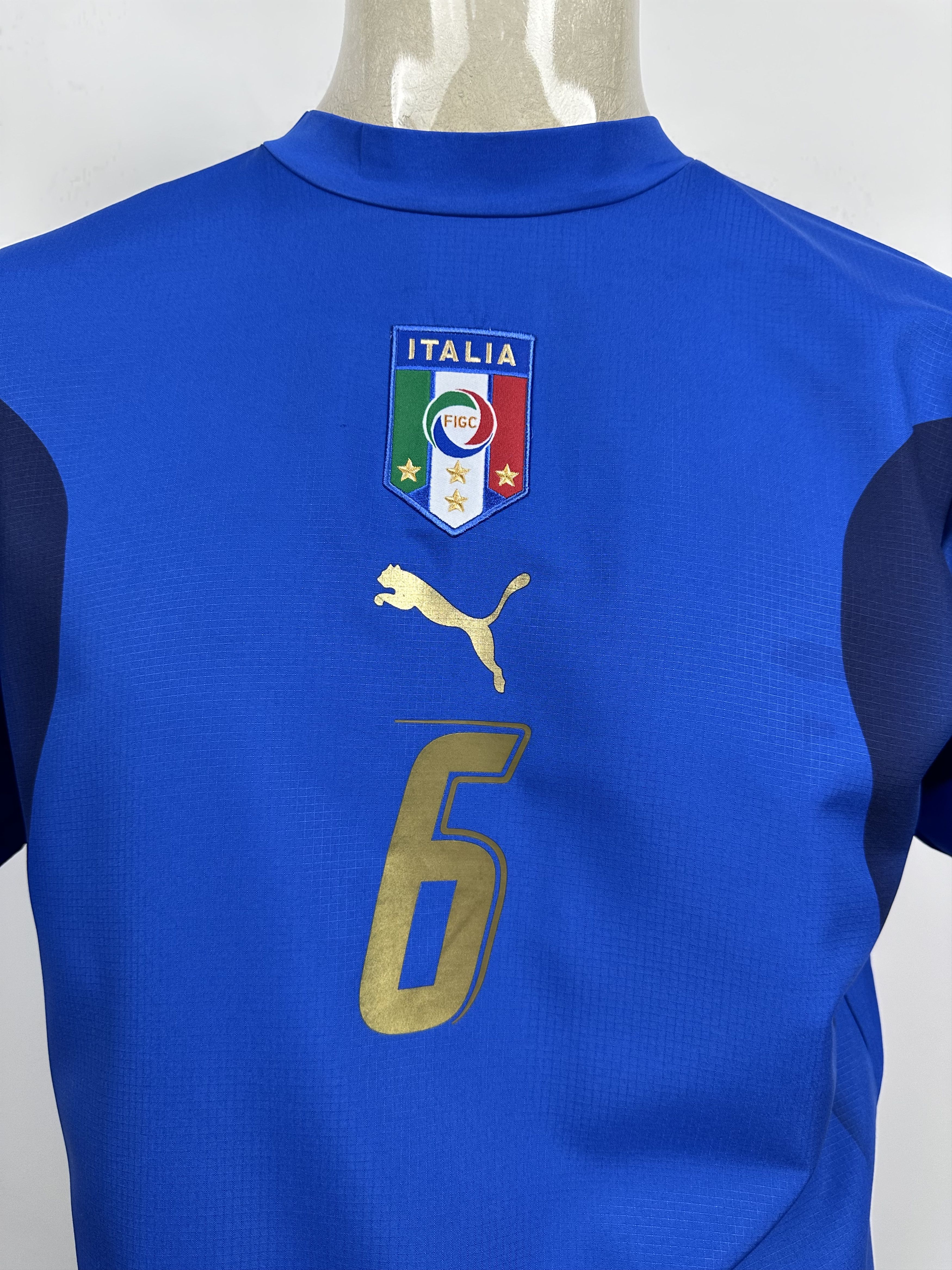 Puma × Vintage ITALY 2005 2006 HOME FOOTBALL SHIRT SOCCER JERSEY PUMA Size US M / EU 48-50 / 2 - 4 Thumbnail