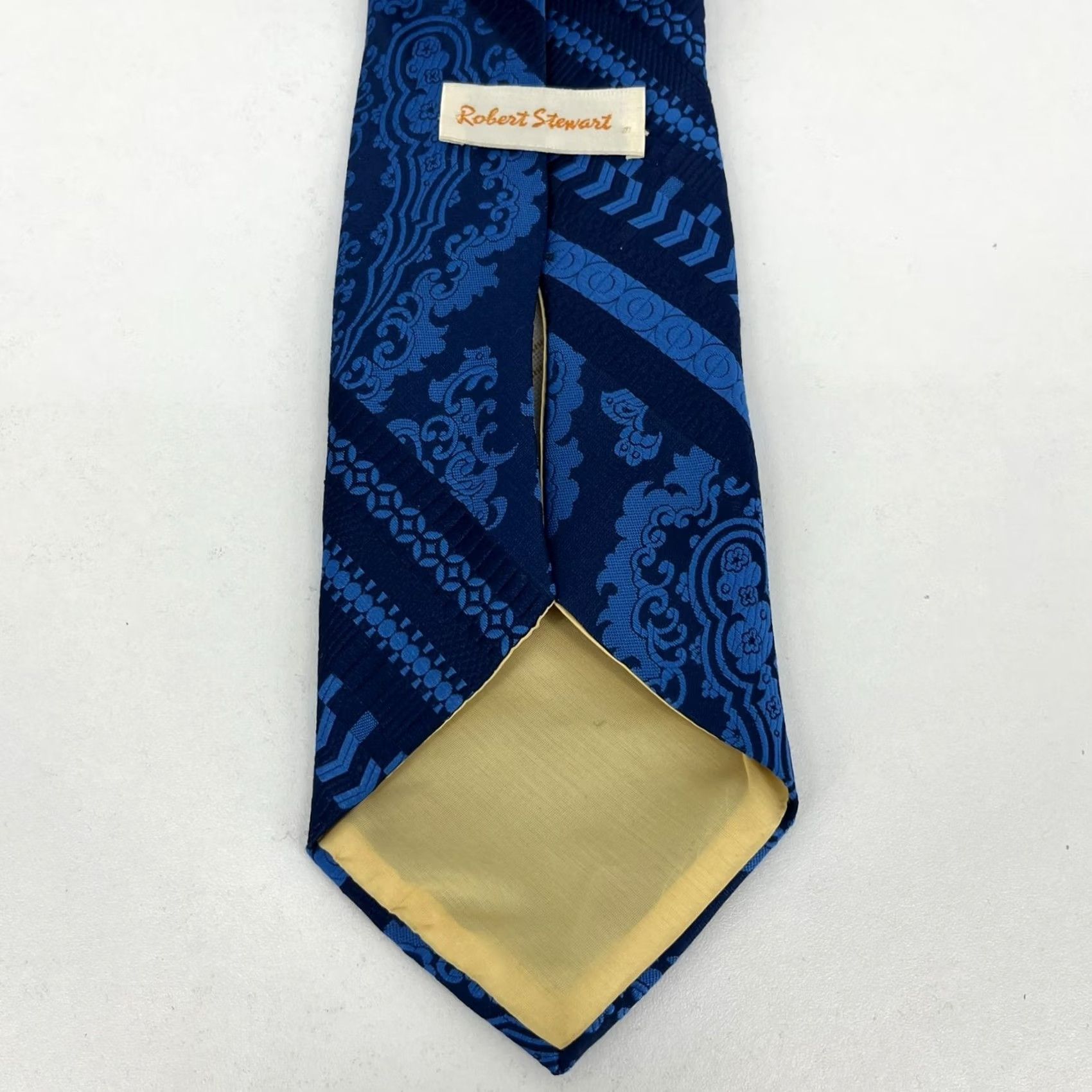 Vintage Robert Stewart Tie Men's One Size Blue Vintage 57"-60" Polyester Geometric Abstract Logo Pattern Designer Neckwear Size ONE SIZE - 4 Thumbnail