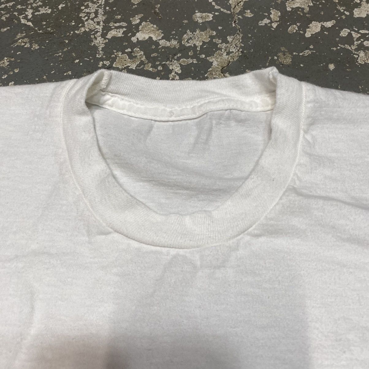 Unsound Rags × Vintage Vintage White Blank 90s Single Stitch Tshirt Size US M / EU 48-50 / 2 - 3 Thumbnail