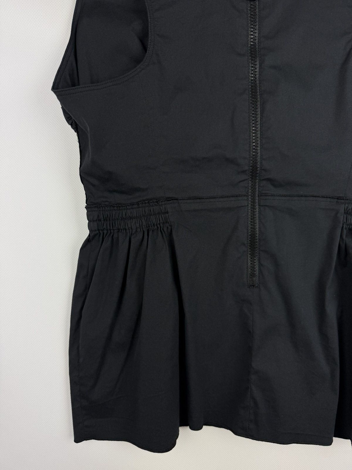 Prada × Vintage Prada Ladies Sleeveless Tank Top Blouse Size 44 Size M / US 6-8 / IT 42-44 - 15 Thumbnail