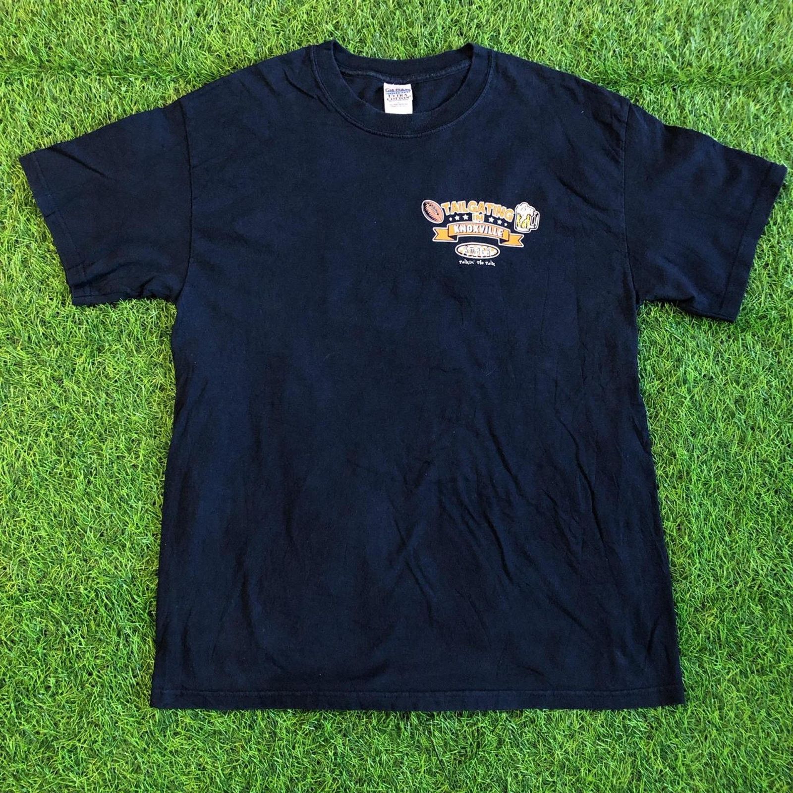 Gildan Men’s Navy ‘Tailgating in Knoxville’ Graphic Tee Size US L / EU 52-54 / 3 - 1 Thumbnail
