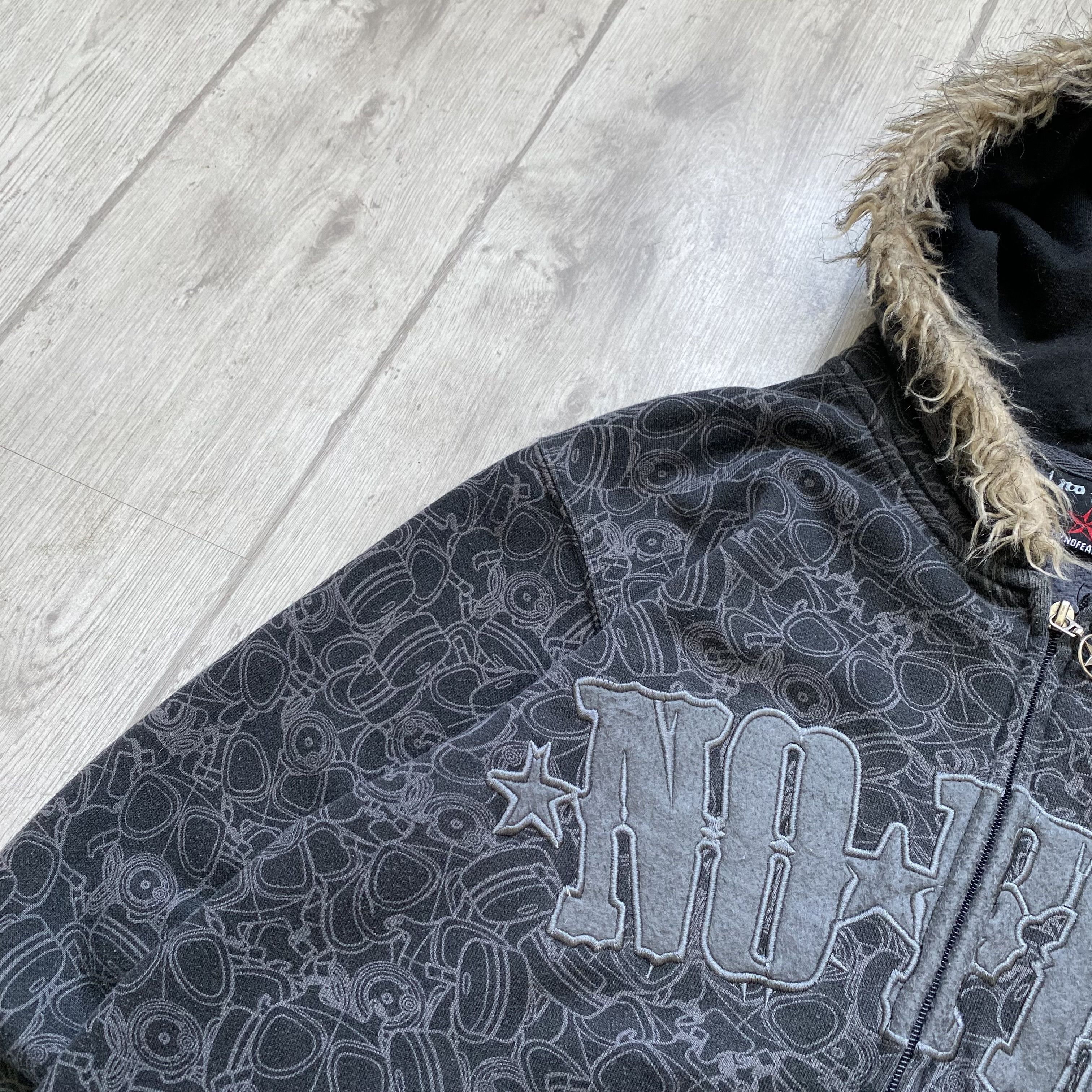 If Six Was Nine Vintage 00s NO FEAR Fur Hoodie center logo Affliction style Size US M / EU 48-50 / 2 - 4 Thumbnail