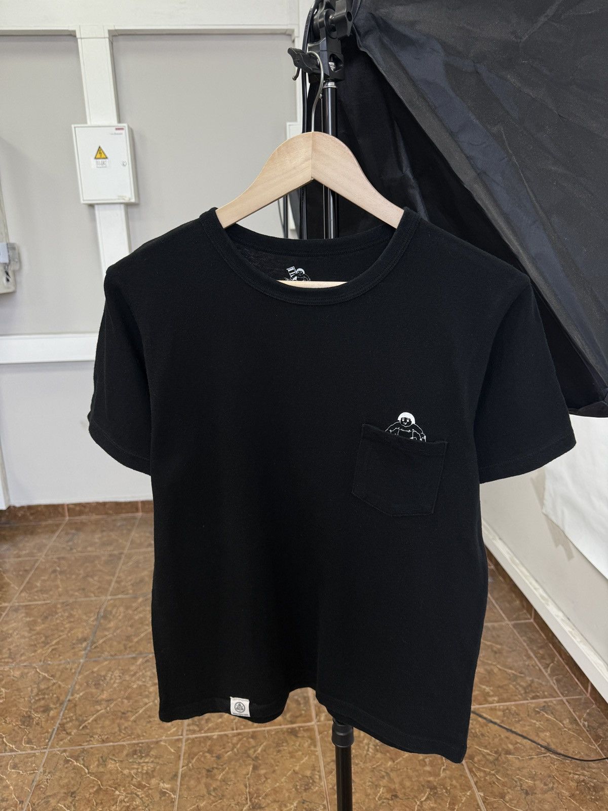 Momotaro Jeans 🇯🇵 Y2K Momotaro Jeans Pocket T-Shirt Made in Japan Rare Retro Size US S / EU 44-46 / 1 - 2 Thumbnail
