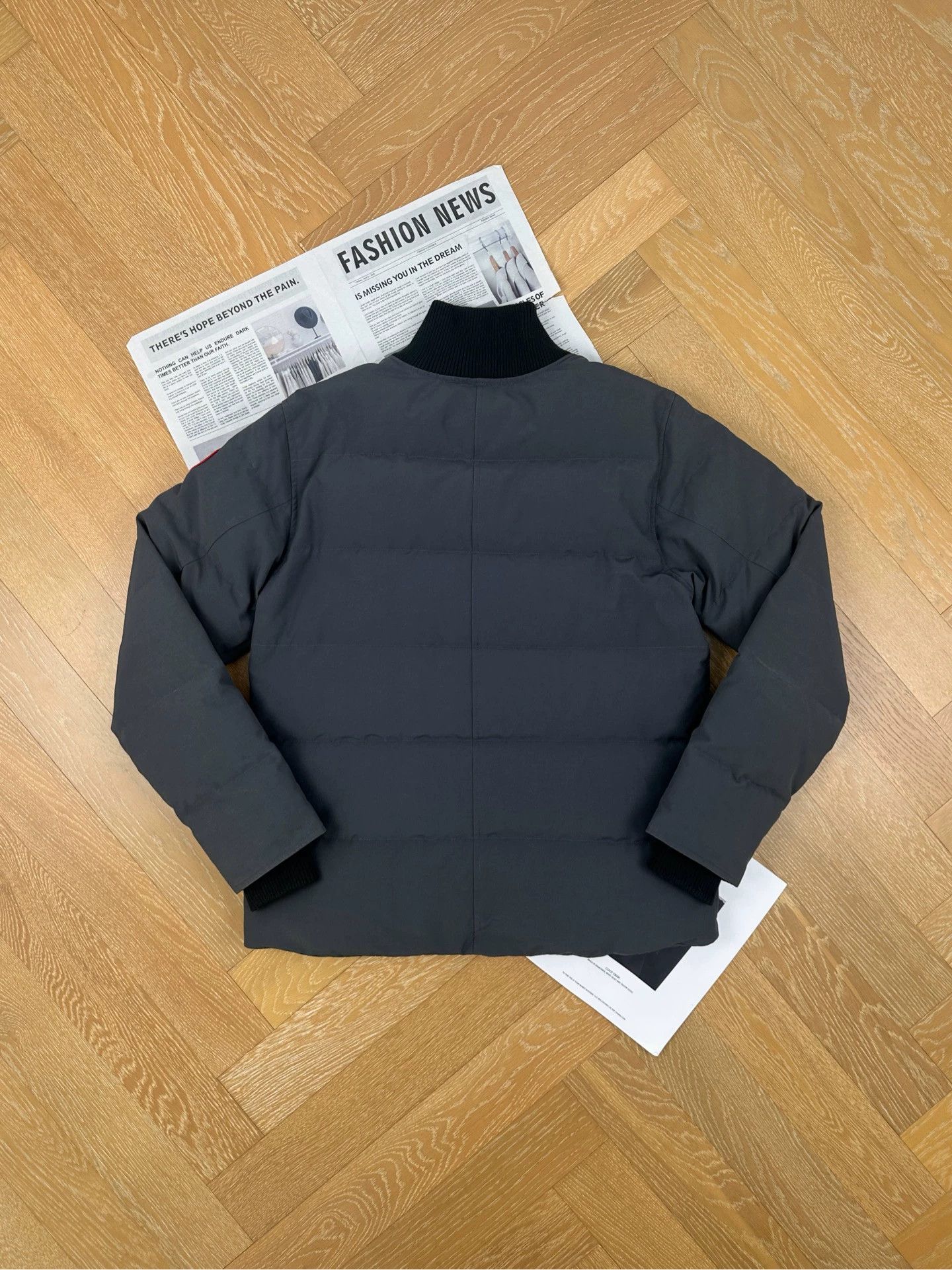 Canada Goose Canada Goose Woolford Logo Flight Down Jkt Men's Charcoal L Size US L / EU 52-54 / 3 - 2 Thumbnail