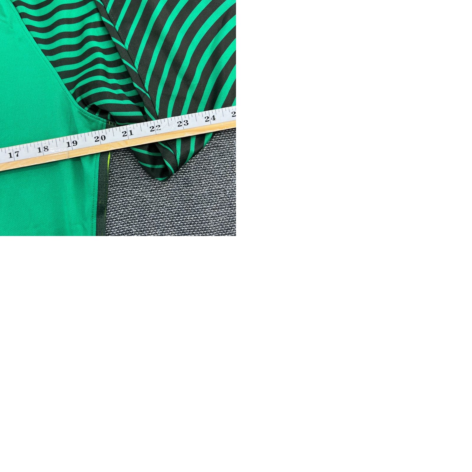 Nike Nike Norway 2016 2017 Goalkeeper Jersey Mens Large Football Long Sleeve T-Shirt Green Size US L / EU 52-54 / 3 - 9 Thumbnail