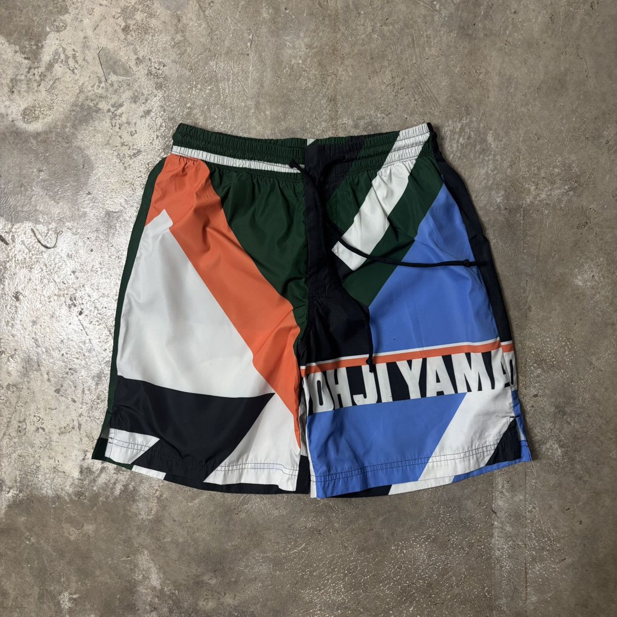 Y-3 × Yohji Yamamoto Y-3 YOHJI YAMAMOTO SHORTS Size US 30 / EU 46 - 1 Thumbnail