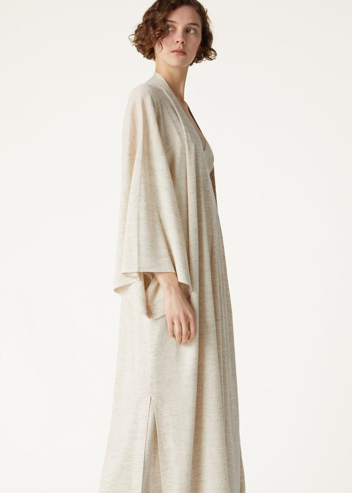 Loro Piana o1srvl11e0425 FAN6390 Long Cocooning Cardigan in Beige Size M / US 6-8 / IT 42-44 - 6 Thumbnail