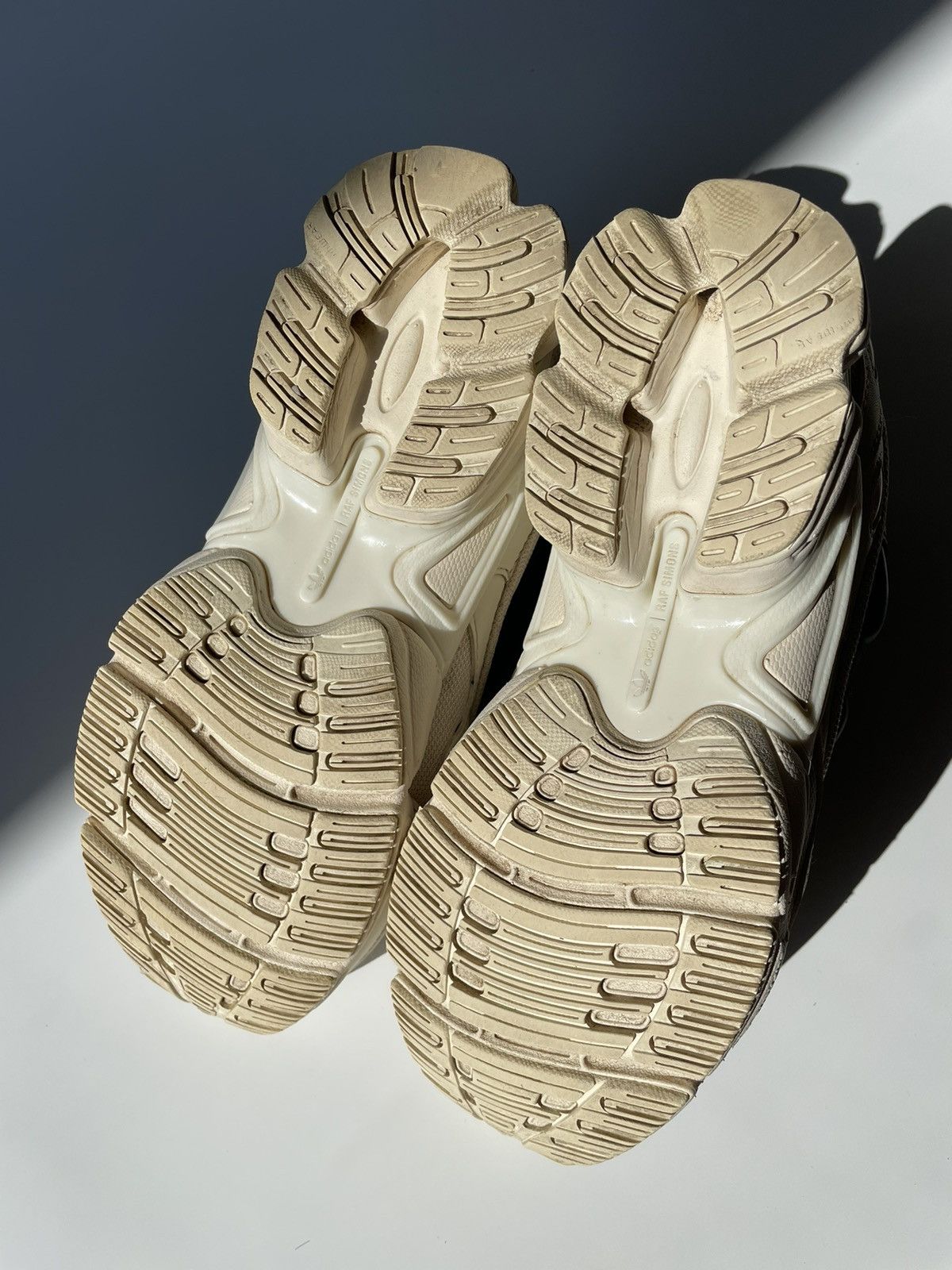 Adidas × Raf Simons RAF SIMONS ADIDAS OZWEEGO SNEAKERS Size 6.5 US F34264 Size US 6.5 / EU 39-40 - 16 Thumbnail