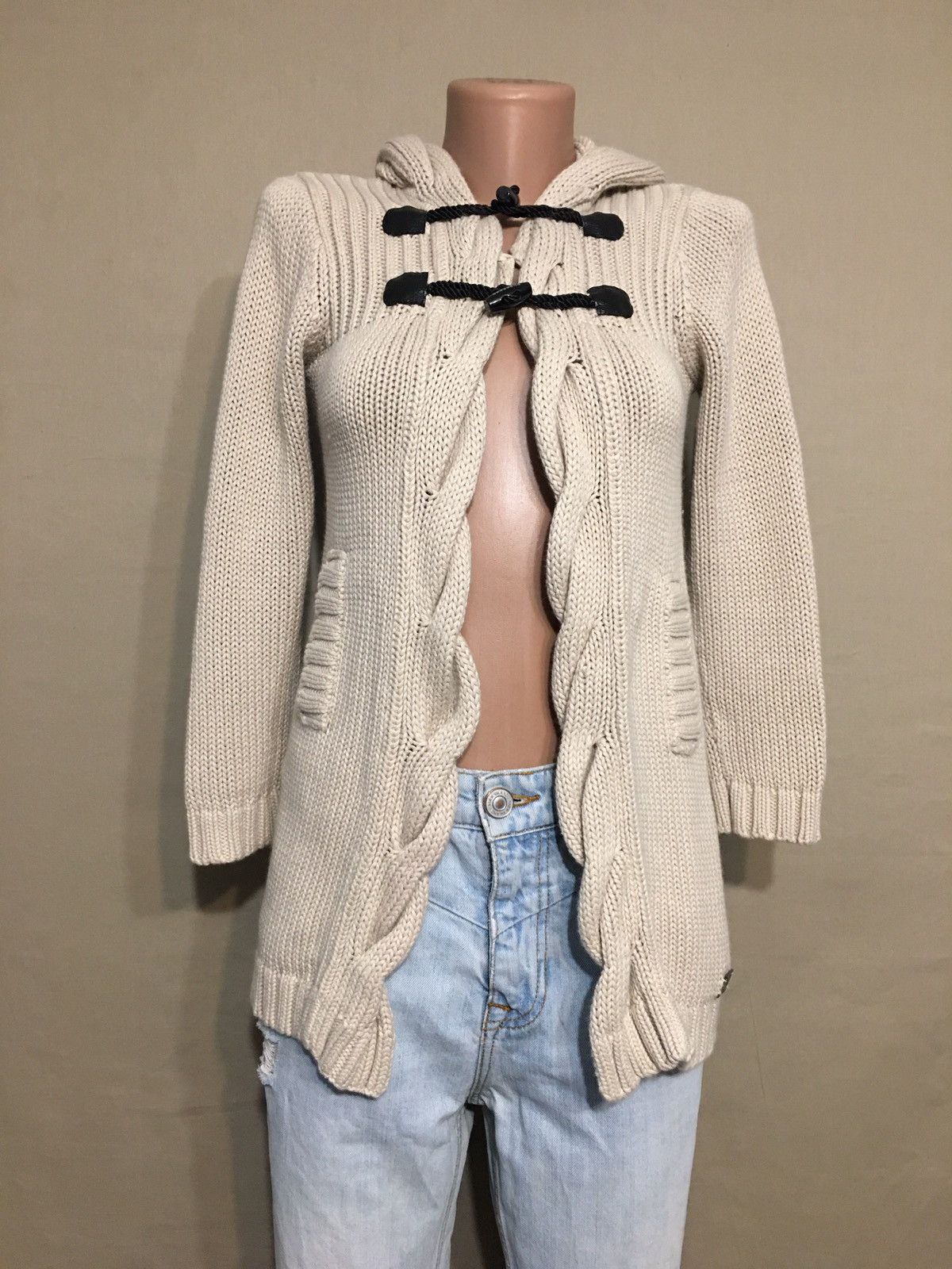 Burberry BURBERRY Beige Cotton Angora Knit Teens Cardigan Size XS / US 0-2 / IT 36-38 - 2 Thumbnail