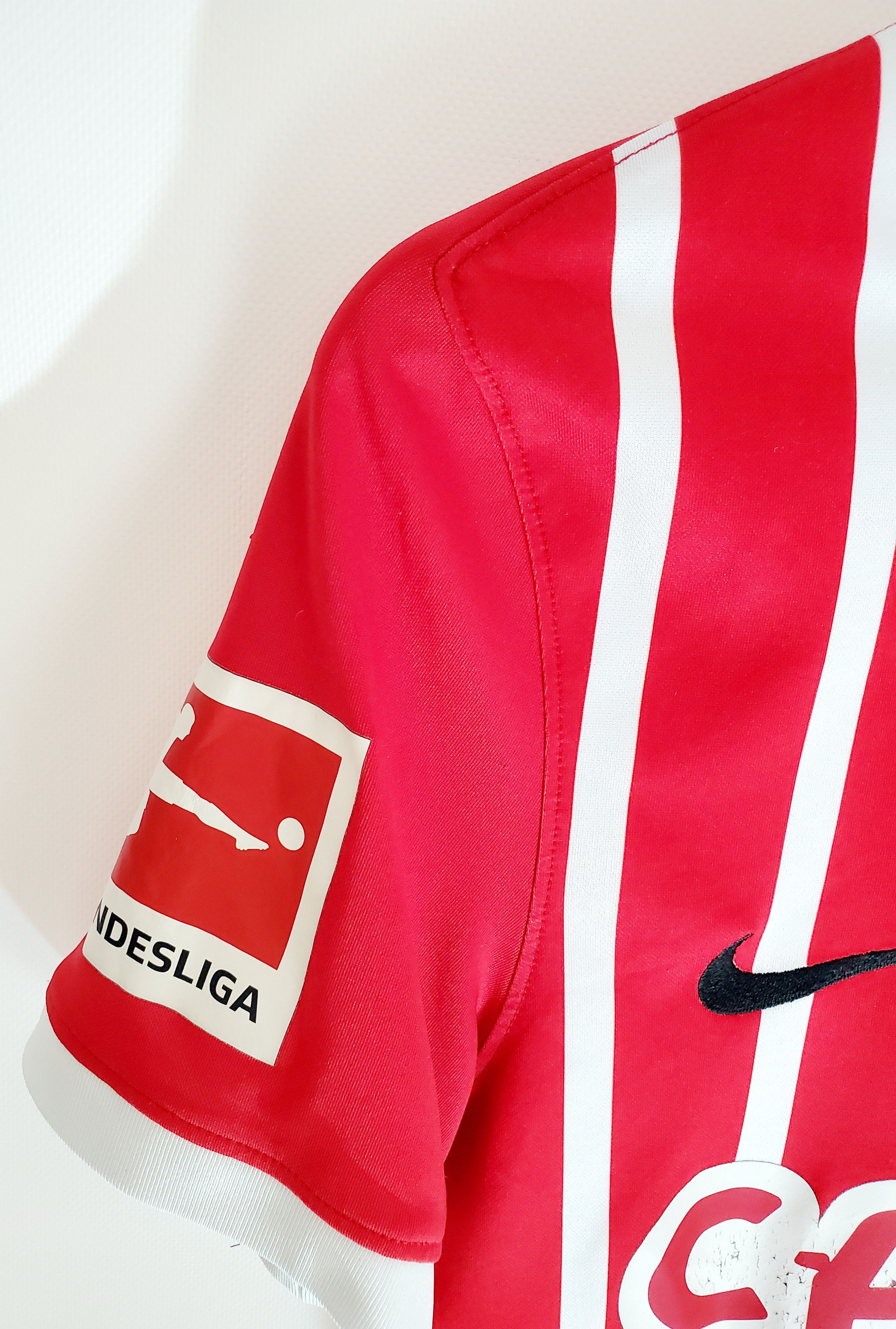 Nike SC FREIBURG 2022 2023 HOME SHIRT JERSEY NIKE S Size US S / EU 44-46 / 1 - 4 Thumbnail