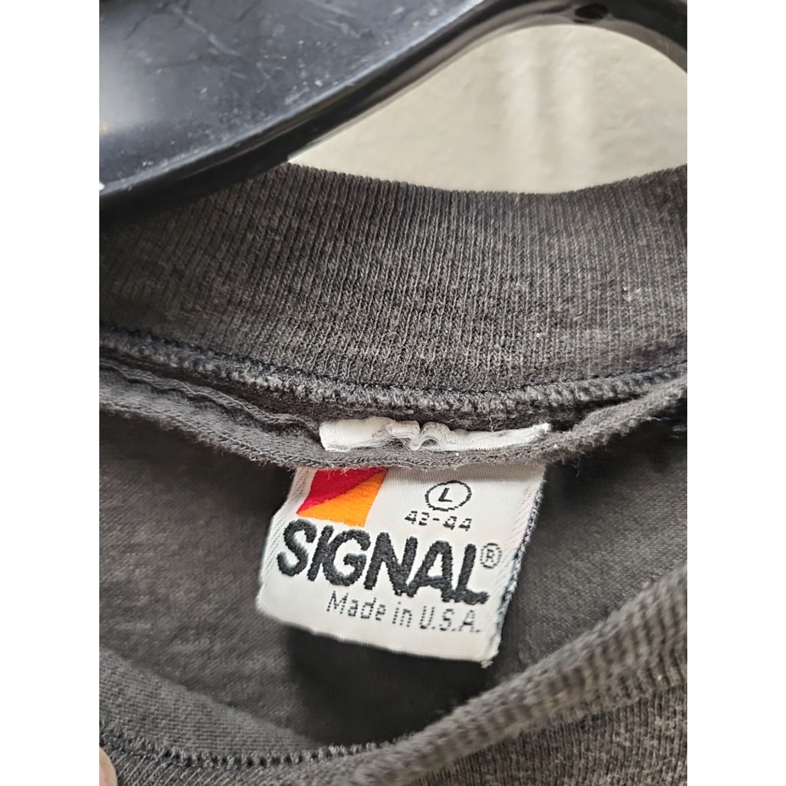 Vintage VINTAGE Signal The Shortest Straw Has Been Pulled For You T-Shirt Unisex Adults L Black Cotton 80s 90s Band Music Shirts Mens Womens Size US L / EU 52-54 / 3 - 3 Thumbnail