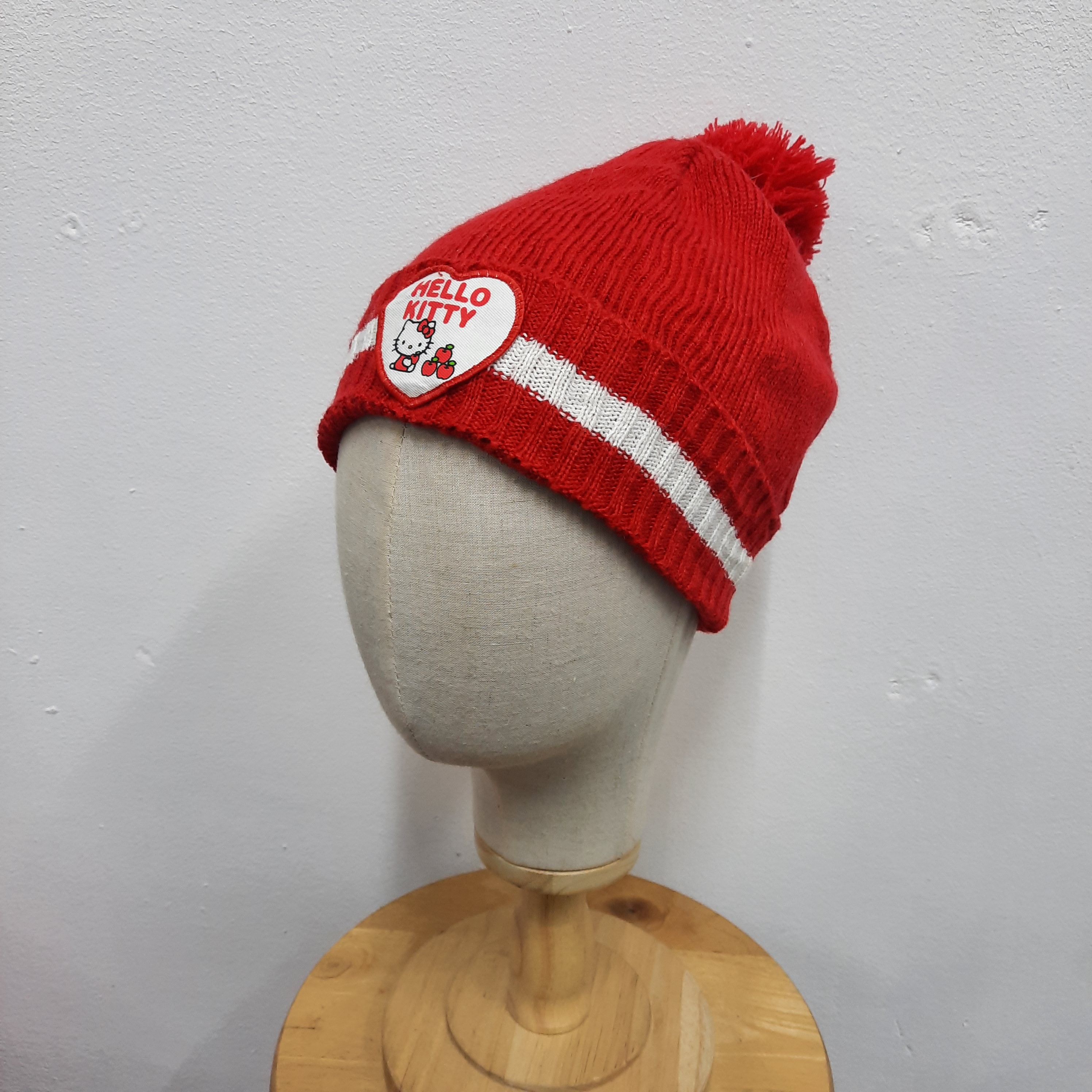 Anime 😽 Hello kitty by sanrio patch anime beanie hat Size ONE SIZE - 2 Thumbnail