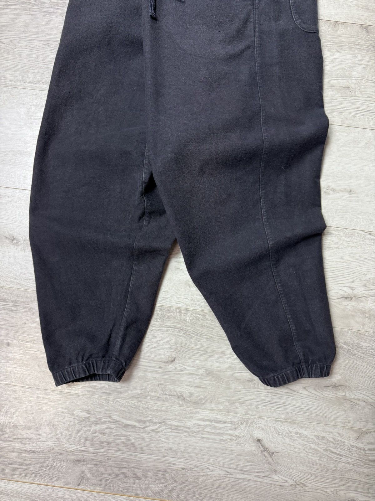 Universal Works Universal Works Oversized Jogger Pants Worn Washed Look Size US 32 / EU 48 - 3 Thumbnail
