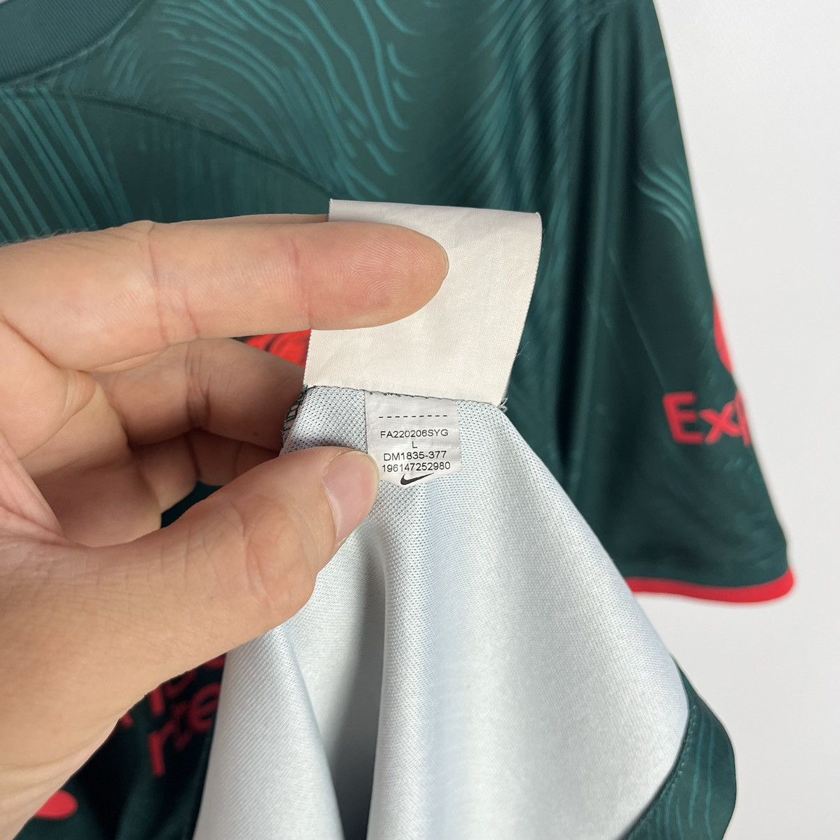 Nike Nike Liverpool third soccer jersey 2022/2023 Size US L / EU 52-54 / 3 - 15 Thumbnail