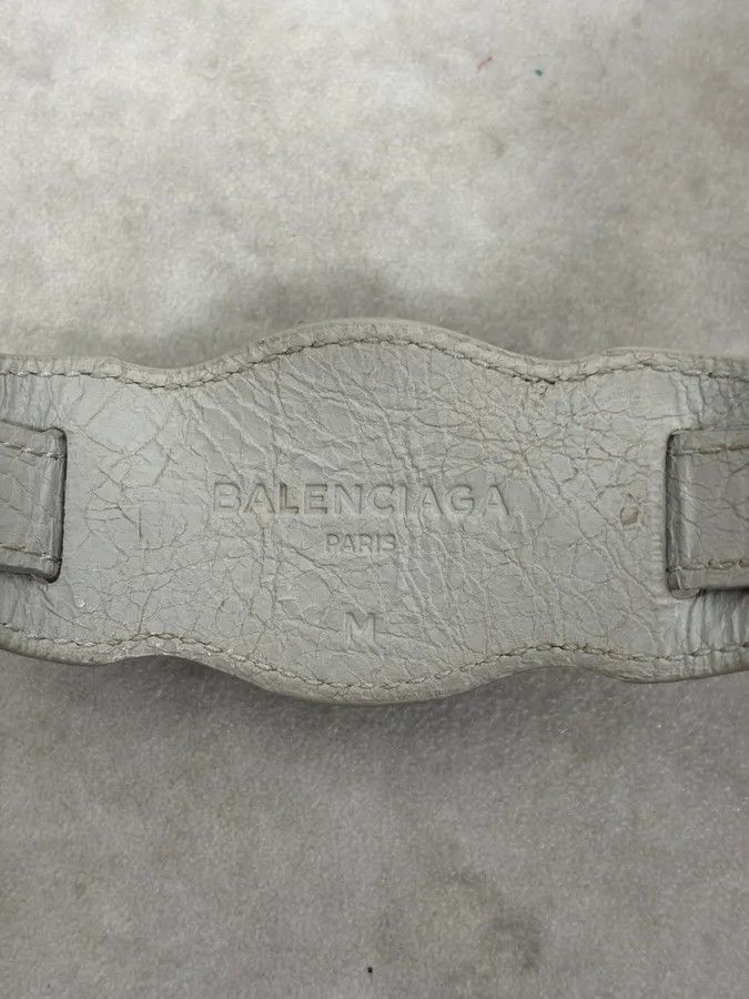 Balenciaga 2000s Balenciaga Grey Leather City Bracelet Size ONE SIZE - 6 Thumbnail