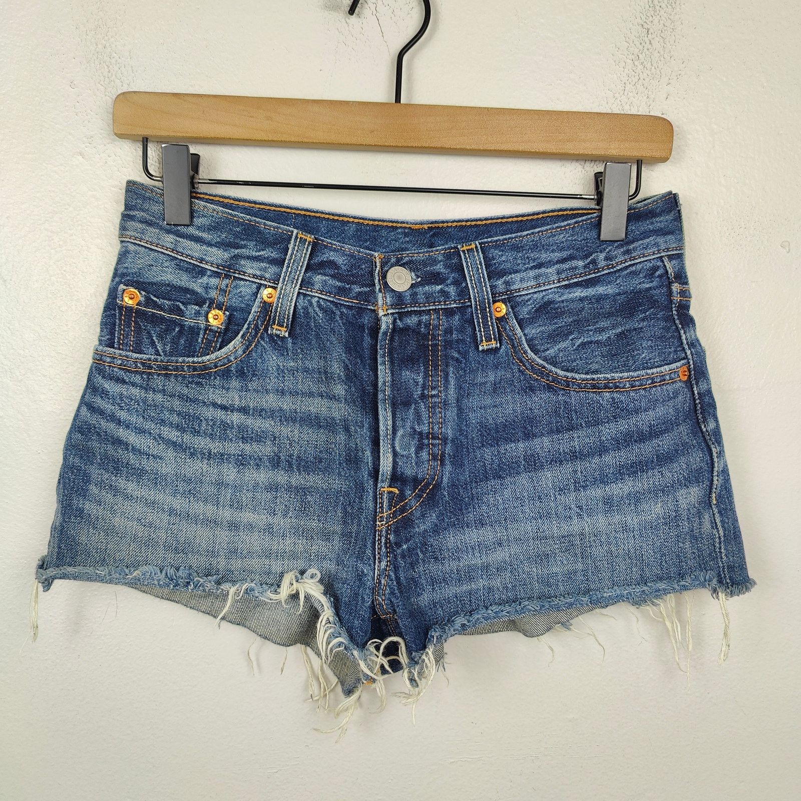 Levi's Levi's 501 Shorts Womens 24 Echo Park Distressed Cut Offs Size 24" / US 00 / IT 34 - 1 Thumbnail