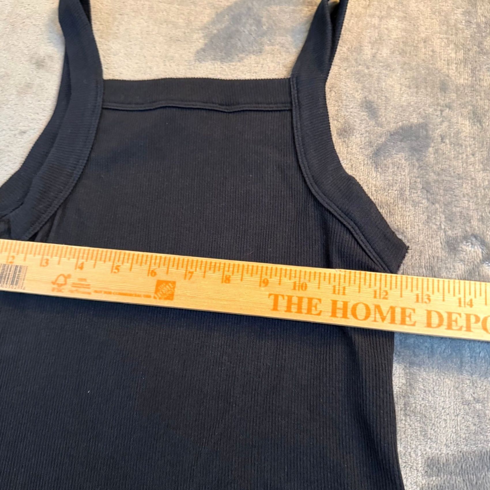 Vintage Happily Grey Black Ribbed Square Neck Tank Top Womens XS/S Size XS Tank Top, Sleeveless, Strappy, Knit, Casual, Slim, Black, Square Neck, Basic, Women Size XS / US 0-2 / IT 36-38 - 6 Thumbnail