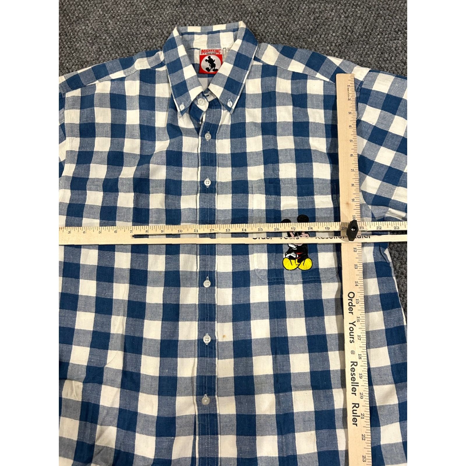 Disney VINTAGE Mickey Inc button-up shirt Mens Large blue white plaid Disney Mickey Mouse Shirt Regular Mens L Blue Plaid Button-Down 3-4 season Size US L / EU 52-54 / 3 - 7 Thumbnail