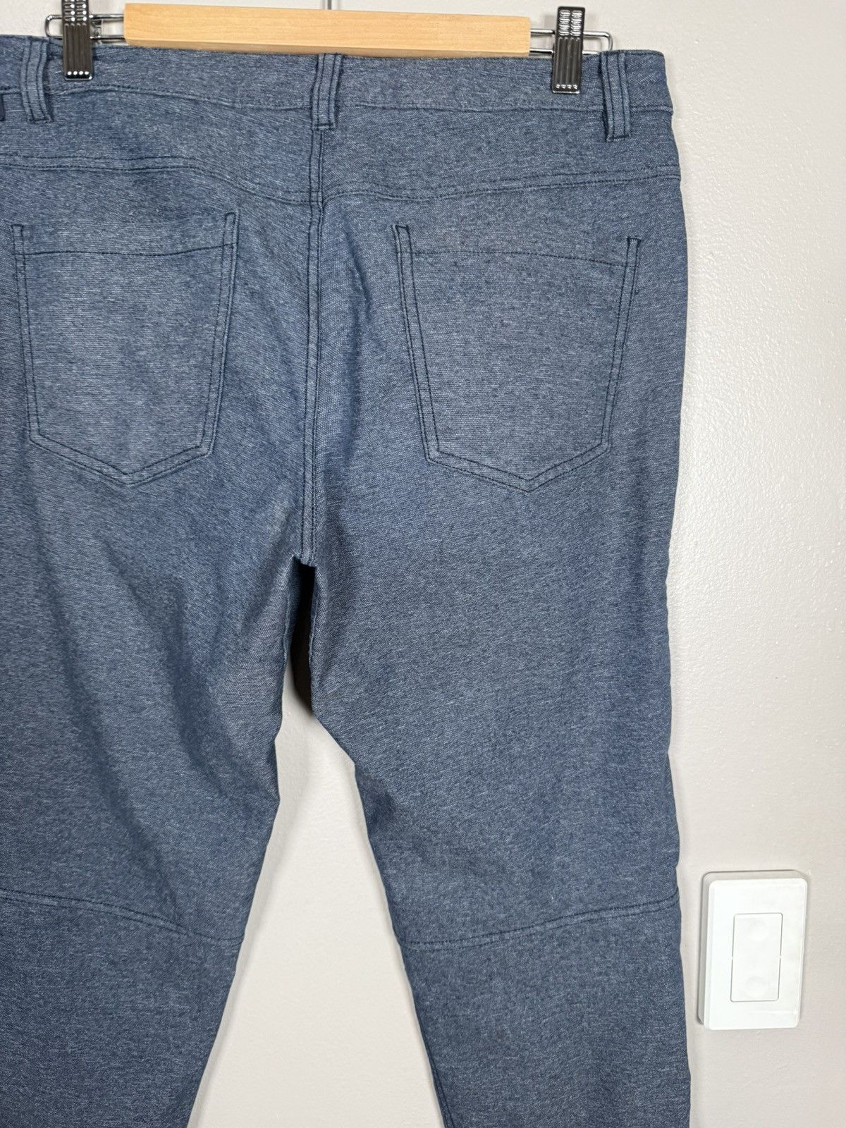 Lululemon Lululemon ABC Pant Slim *Tech Canvas Heathered Navy size 31 Size US 31 - 5 Thumbnail