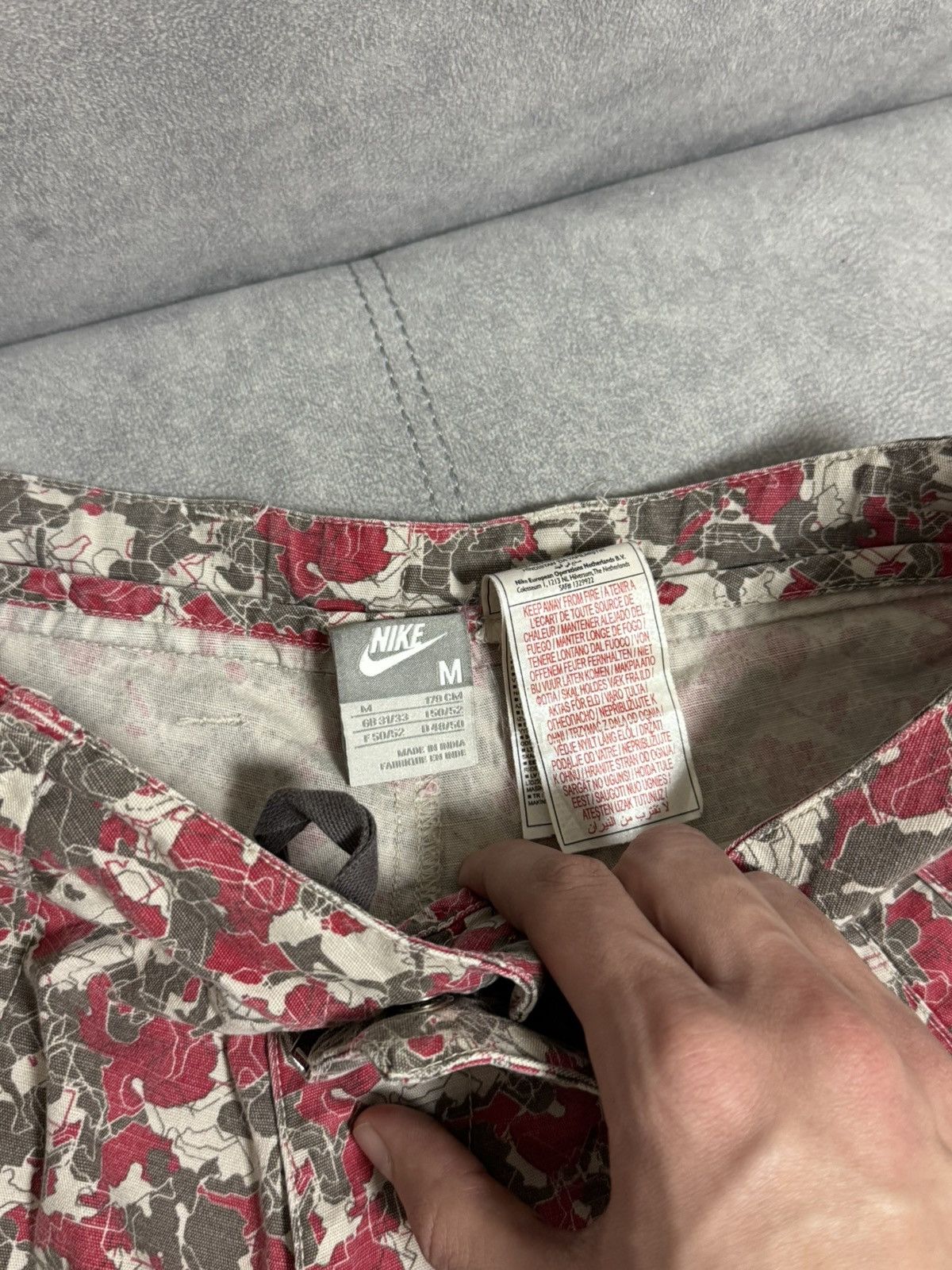 Nike × Vintage Vintage Nike Baggy Cargo Y2K shorts military sport size M Size US 32 / EU 48 - 8 Thumbnail