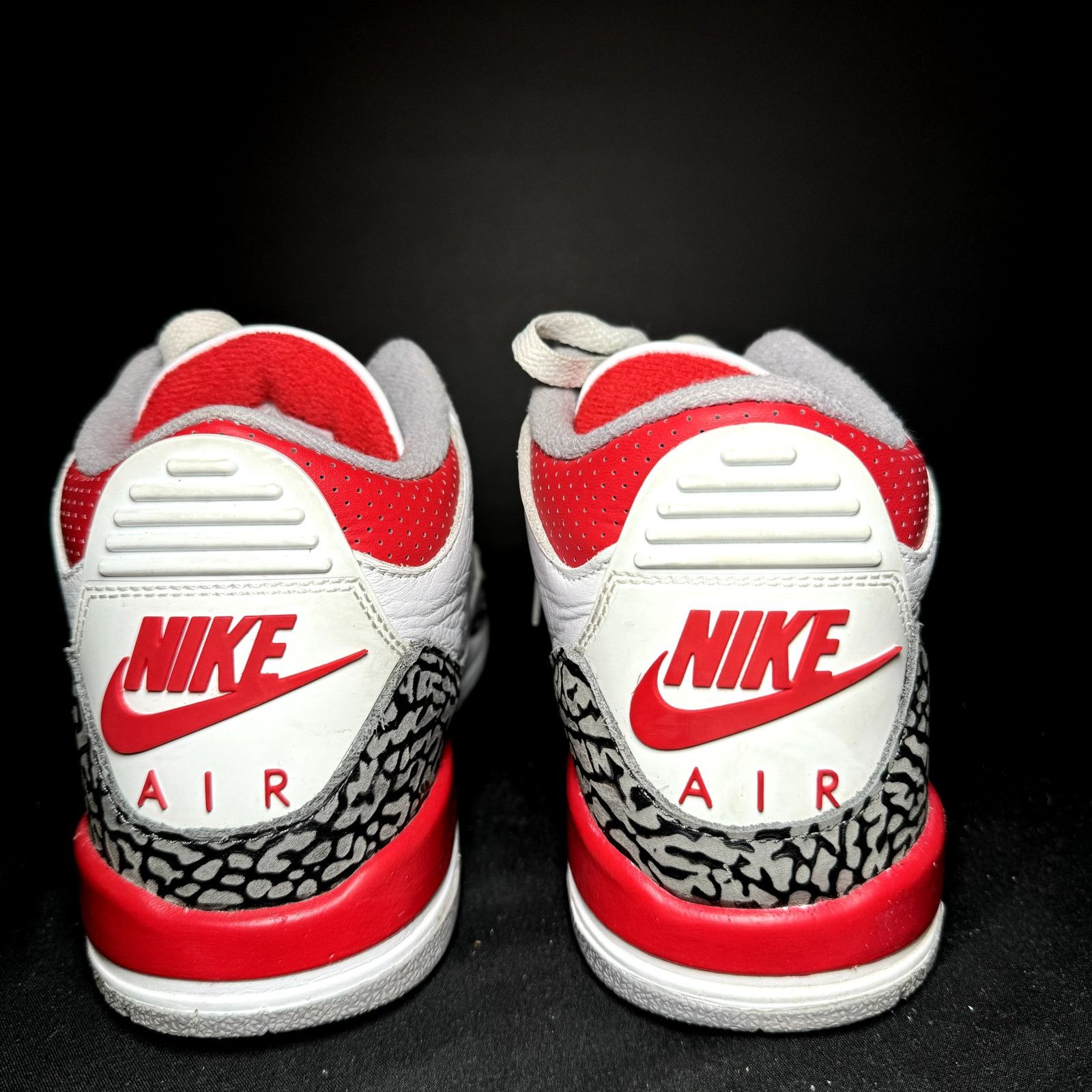 Jordan Brand × Nike Size 6.5 - Air Jordan 3 Retro GS Fire Red 2022 Men's Shoes Size US 6.5 / EU 39-40 - 5 Thumbnail