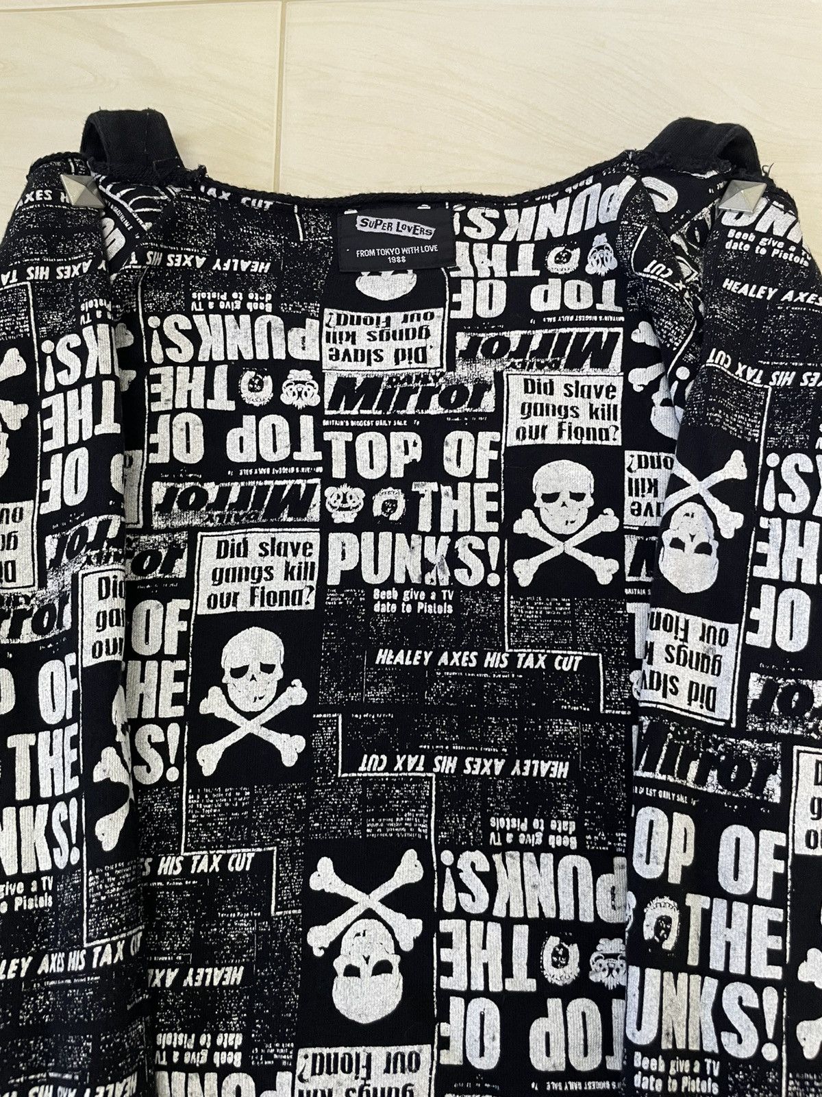 Super Lovers RARE🔥SUPER LOVERS PUNK ROCK FULLPRINT SWEASHIRT Size US M / EU 48-50 / 2 - 12 Thumbnail