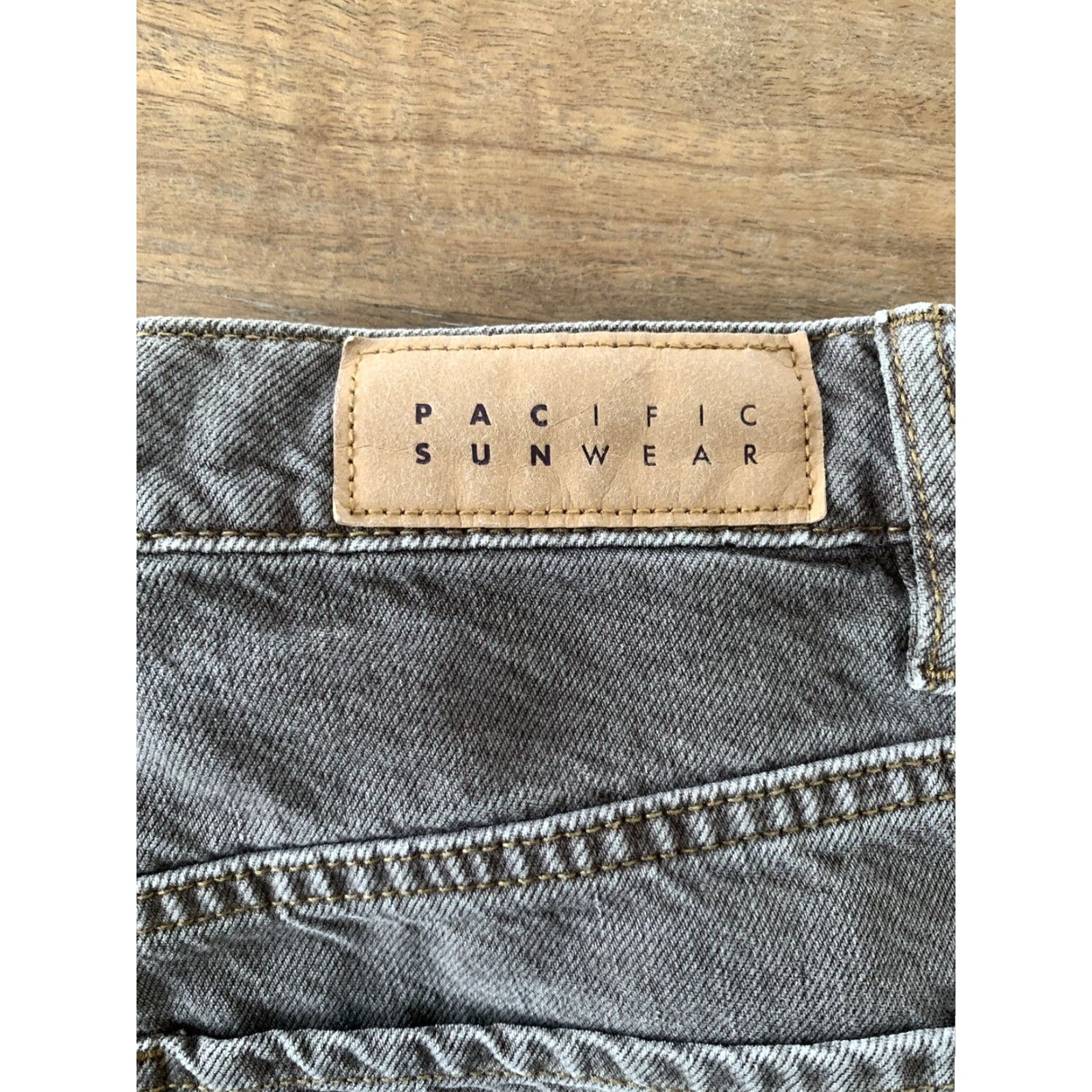 Pacsun VINTAGE Pacsun High Rise Boot Cut Denim Jeans Women 28x29 Button Fly Gray 90s Cowboy Hippie Retro Southwestern Pacific? Size 28" / US 6 / IT 42 - 6 Thumbnail