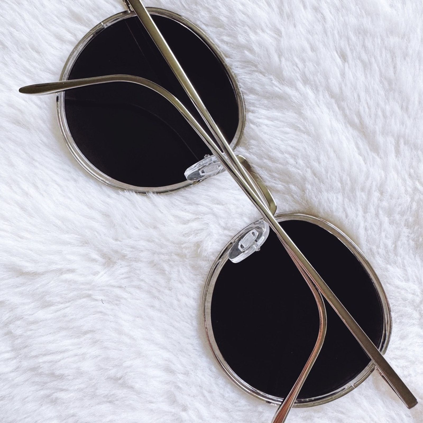 Other Dean Black w/ Silver Rims Round Sunglasses Size ONE SIZE - 11 Thumbnail