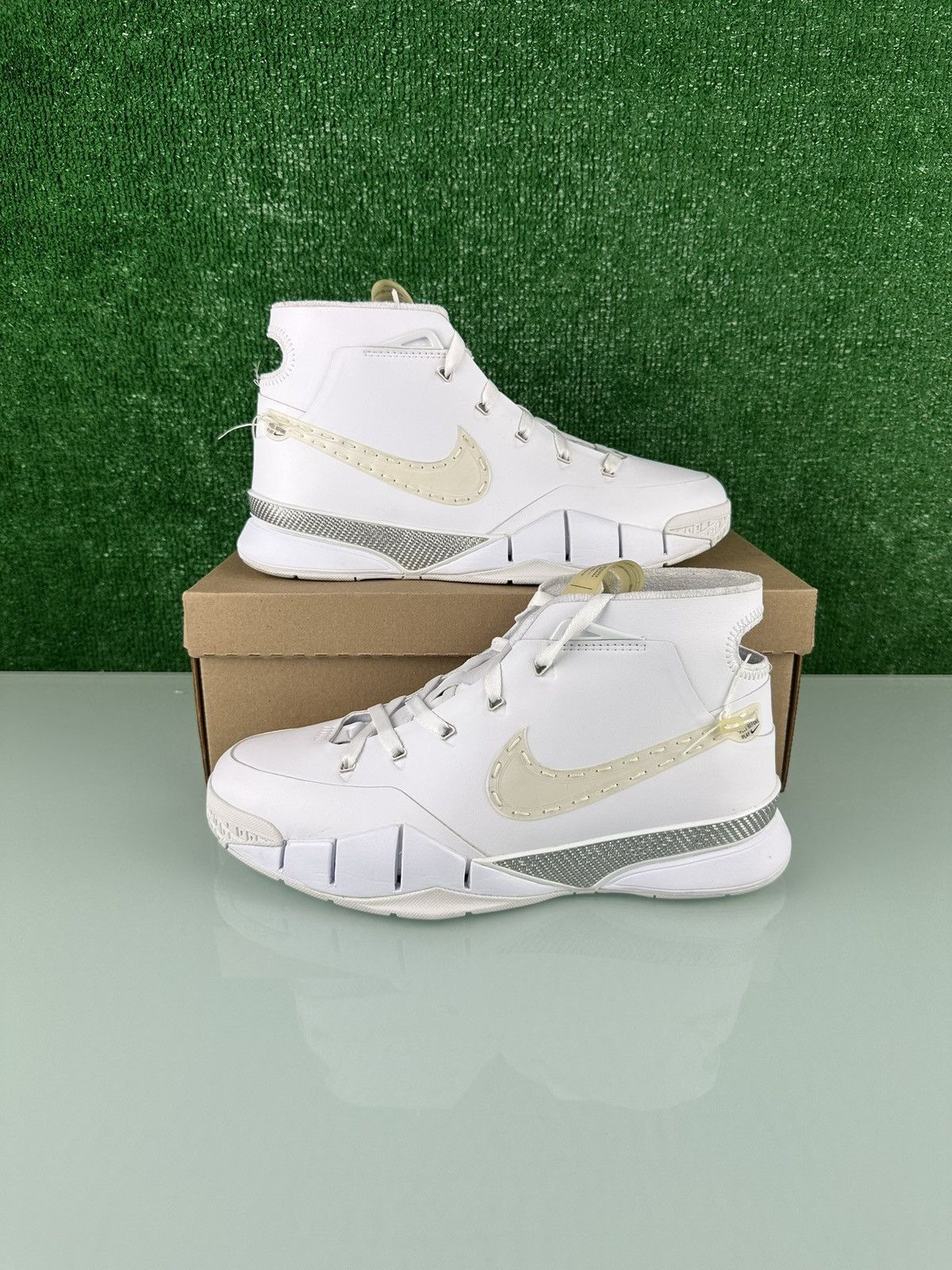 Nike Nike Zoom Kobe 1 Protro Noise Cancelling Size US 10.5 / EU 43-44 - 2 Thumbnail
