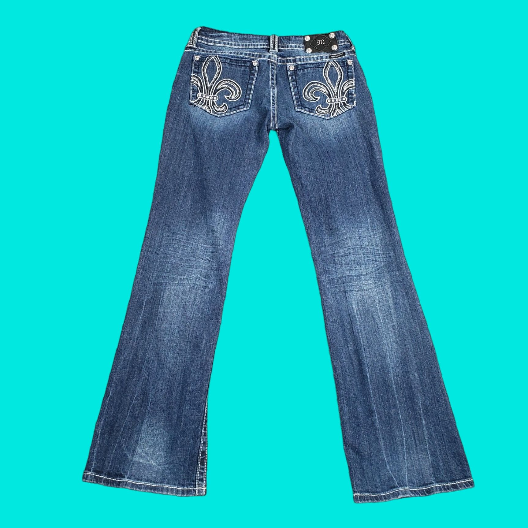 Miss Me VINTAGE Miss Me Jeans Womens 30 Boot Cut Blue Faded Dark Wash Rhinestones Fleur De Lis Jeans Womens 30 Blue Size 30" / US 8 / IT 44 - 1 Thumbnail
