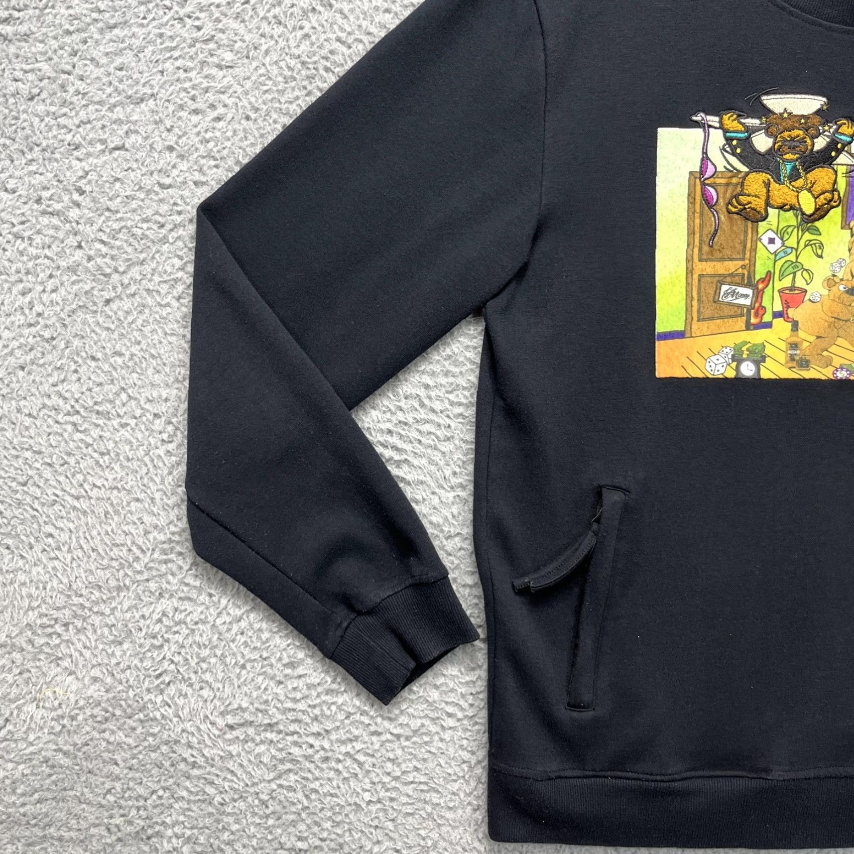 Vintage CivilizeD Sweatshirt Mens Large Black Bear Graphic Pockets Party & Bull#hit Size US L / EU 52-54 / 3 - 6 Thumbnail