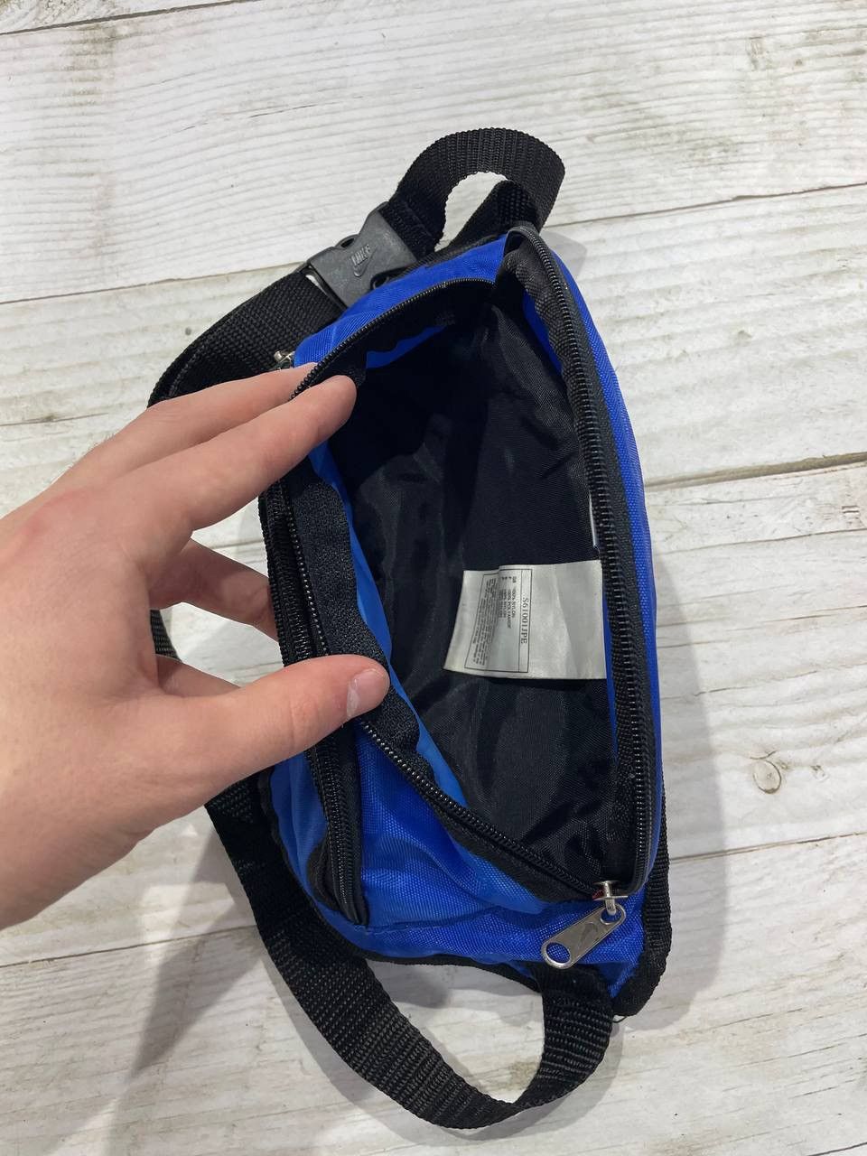 Nike Vintage Nike Waist Bag Swoosh 90s Size ONE SIZE - 10 Thumbnail