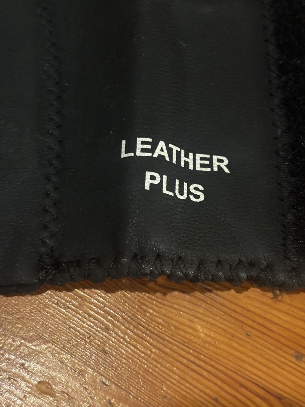 Other Leather Bowling Positioner Plus Size ONE SIZE - 5 Thumbnail