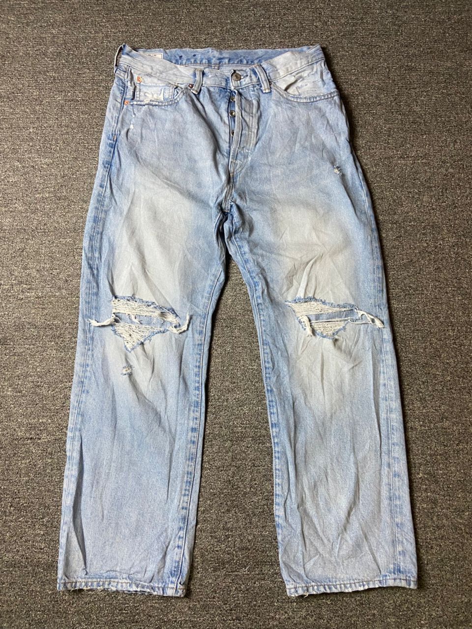 Gap × Vintage GAP 90’s Loose Cut Distressed Denim Ripped Jeans (123) Size US 33 - 1 Thumbnail