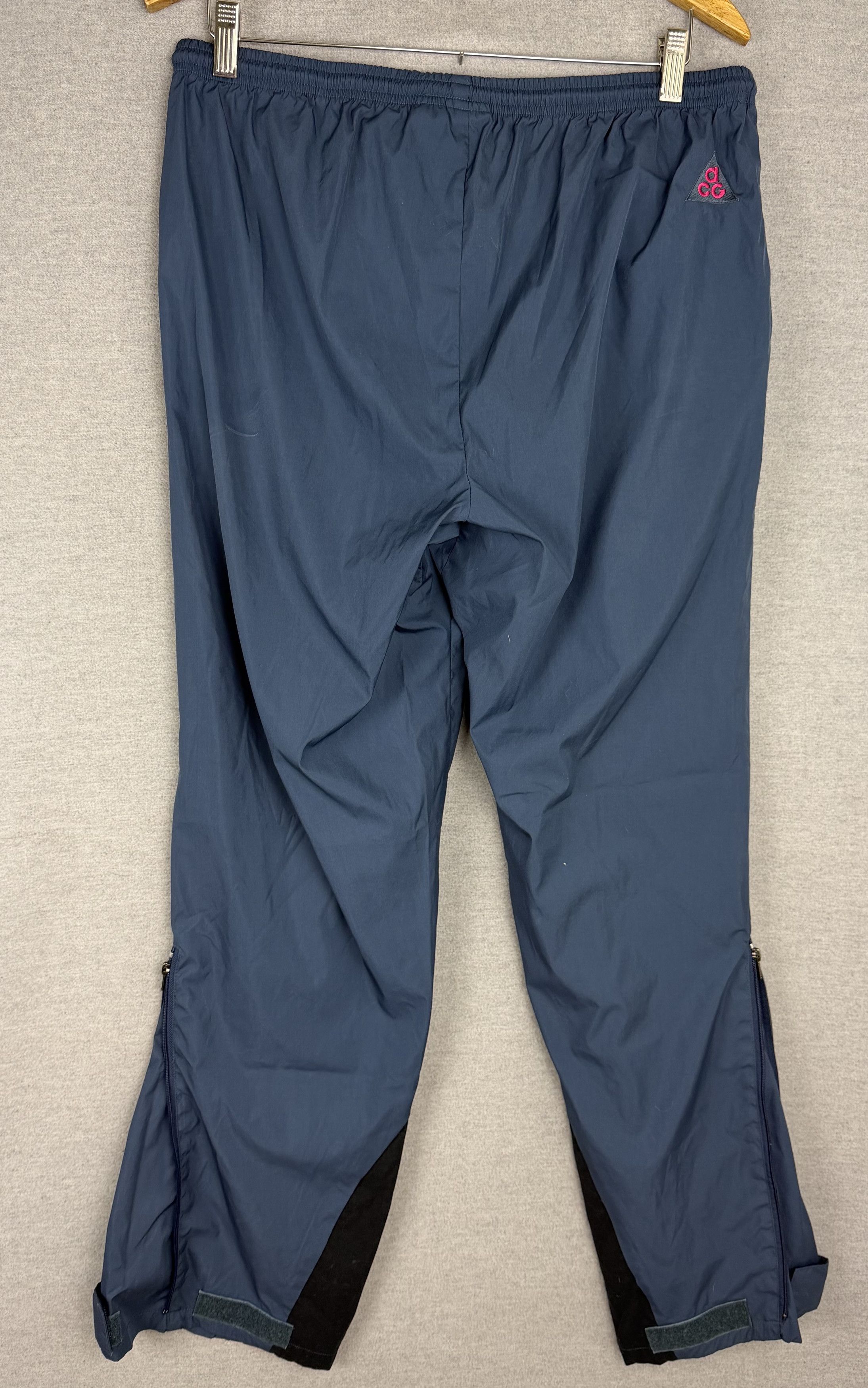 Nike ACG Vintage Nike ACG Windbreaker Track Pants Mens Medium Blue Size US 34 / EU 50 - 2 Thumbnail