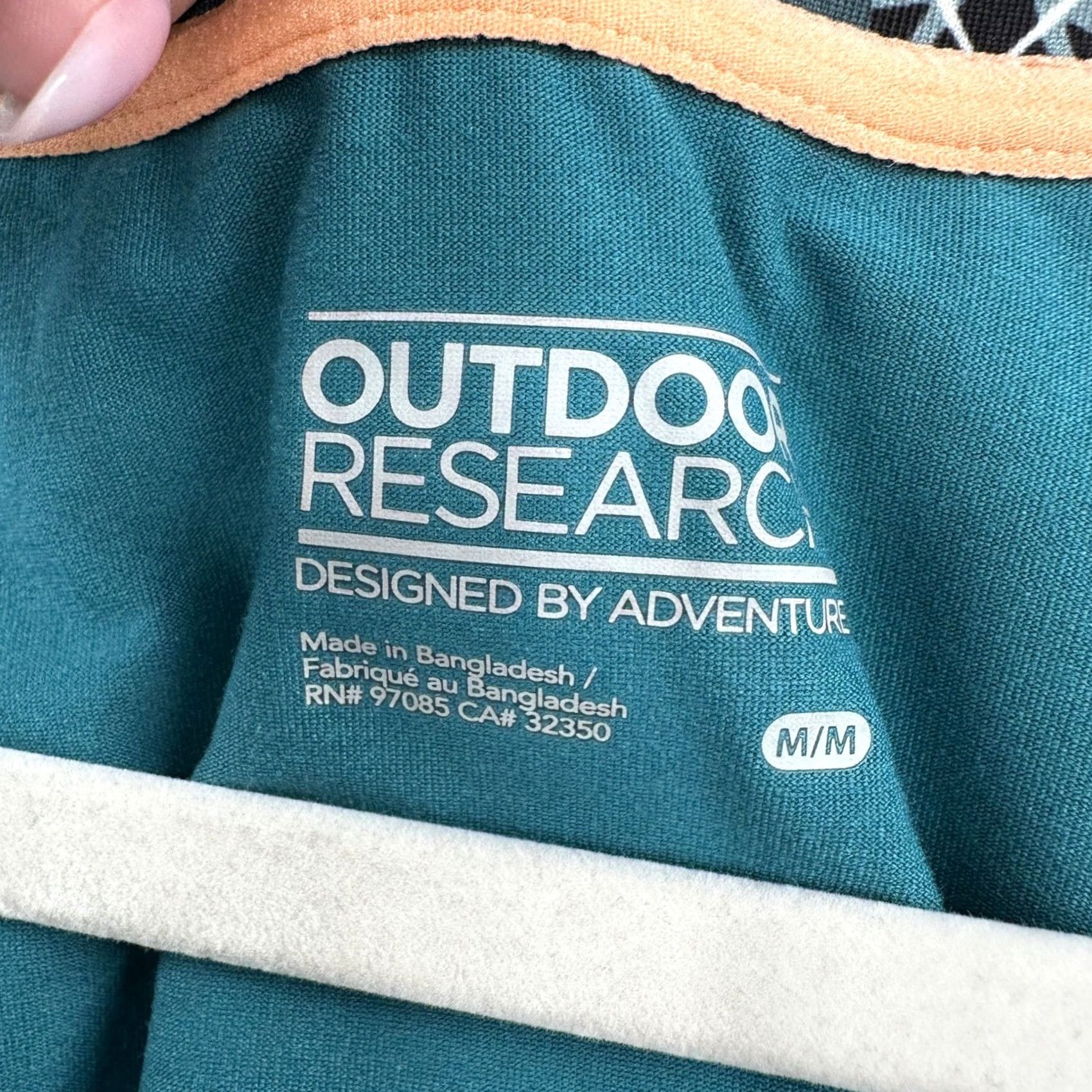 Outdoor Research Outdoor Research Womens Tee Shirt Teal Green Split Back Active Pocket Chest Pocket Short Sleeve Crew Neck Moisture Wicking Relaxed Fit L Size M / US 6-8 / IT 42-44 - 4 Thumbnail