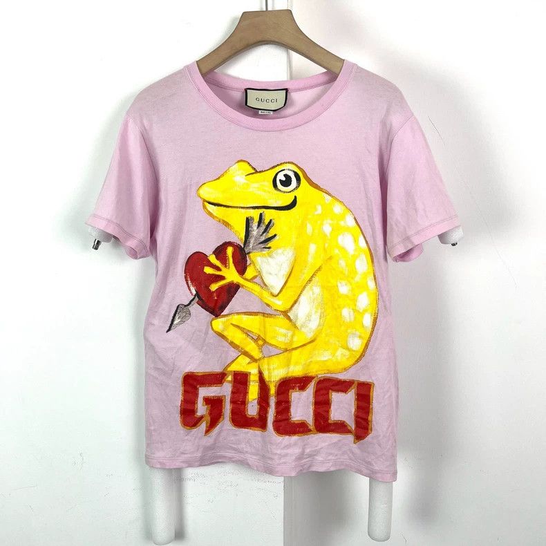 Gucci Pink T-Shirt with Heart Frog Design- DMC