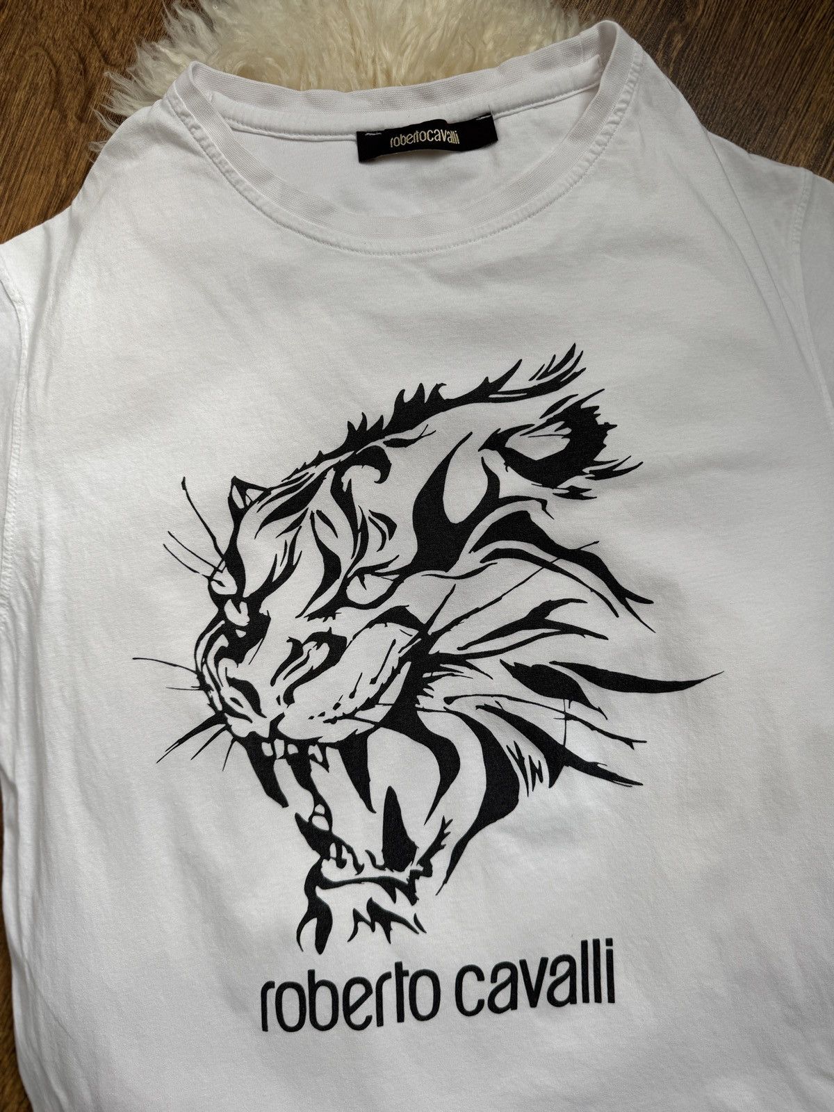 Roberto Cavalli Roberto Cavalli White Embellished Lion Crewneck T-Shirt Size US XXL / EU 58 / 5 - 5 Thumbnail