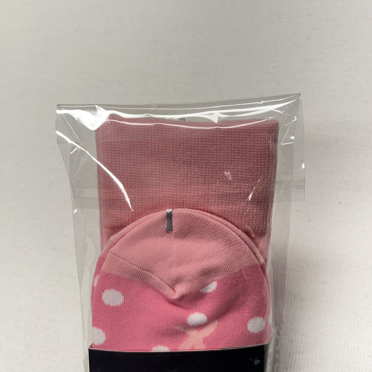 Japanese Brand NEW Toyota Socks Pink Breast Cancer Awareness Car Auto Logo Size ONE SIZE - 7 Thumbnail